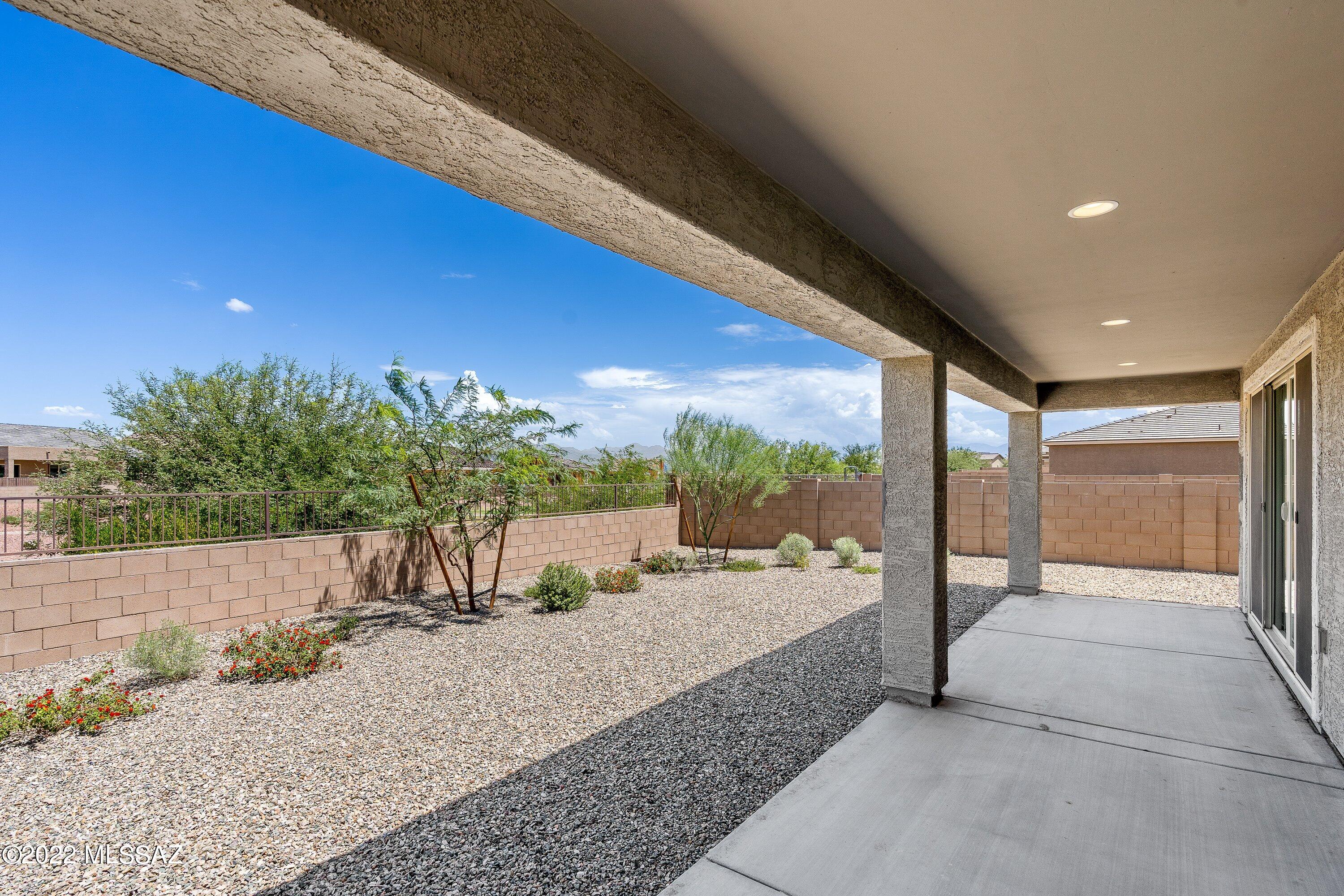 Gladden Farms Blocks 35 & 39 - Residential Lease