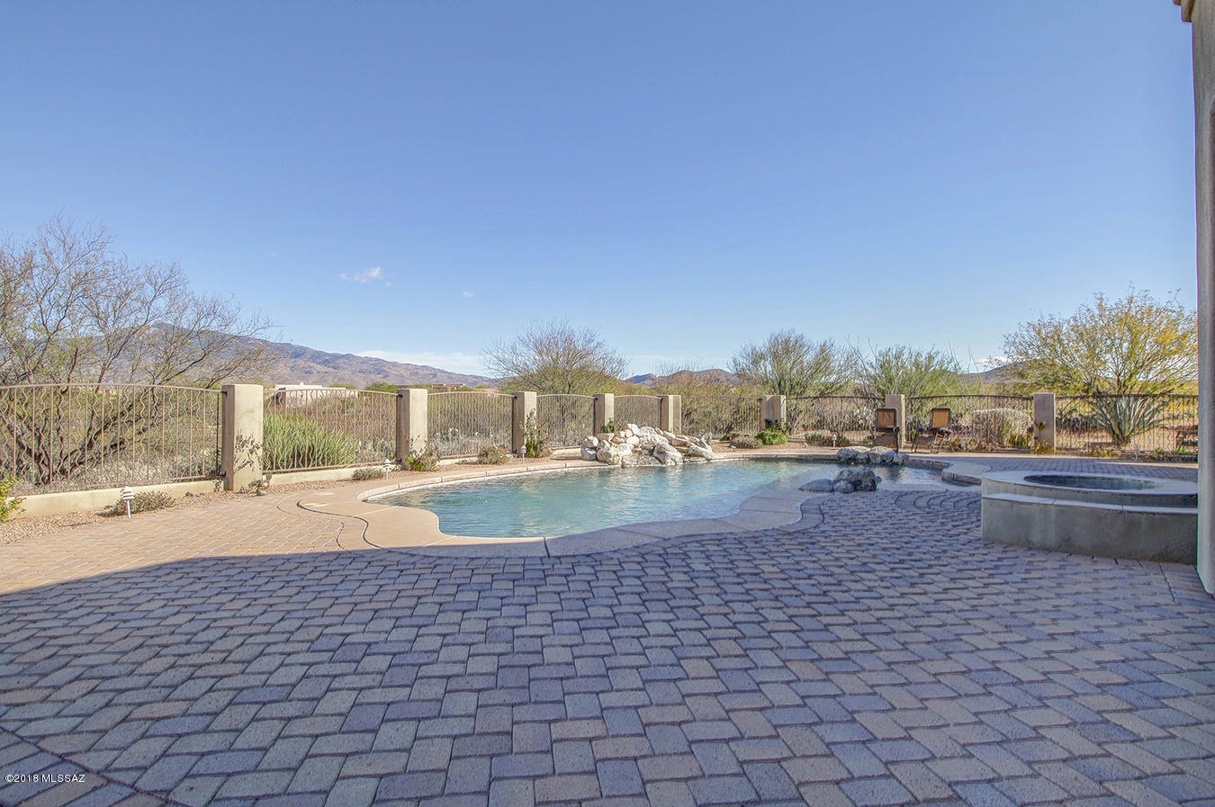 Coyote Creek (1-395) - Residential