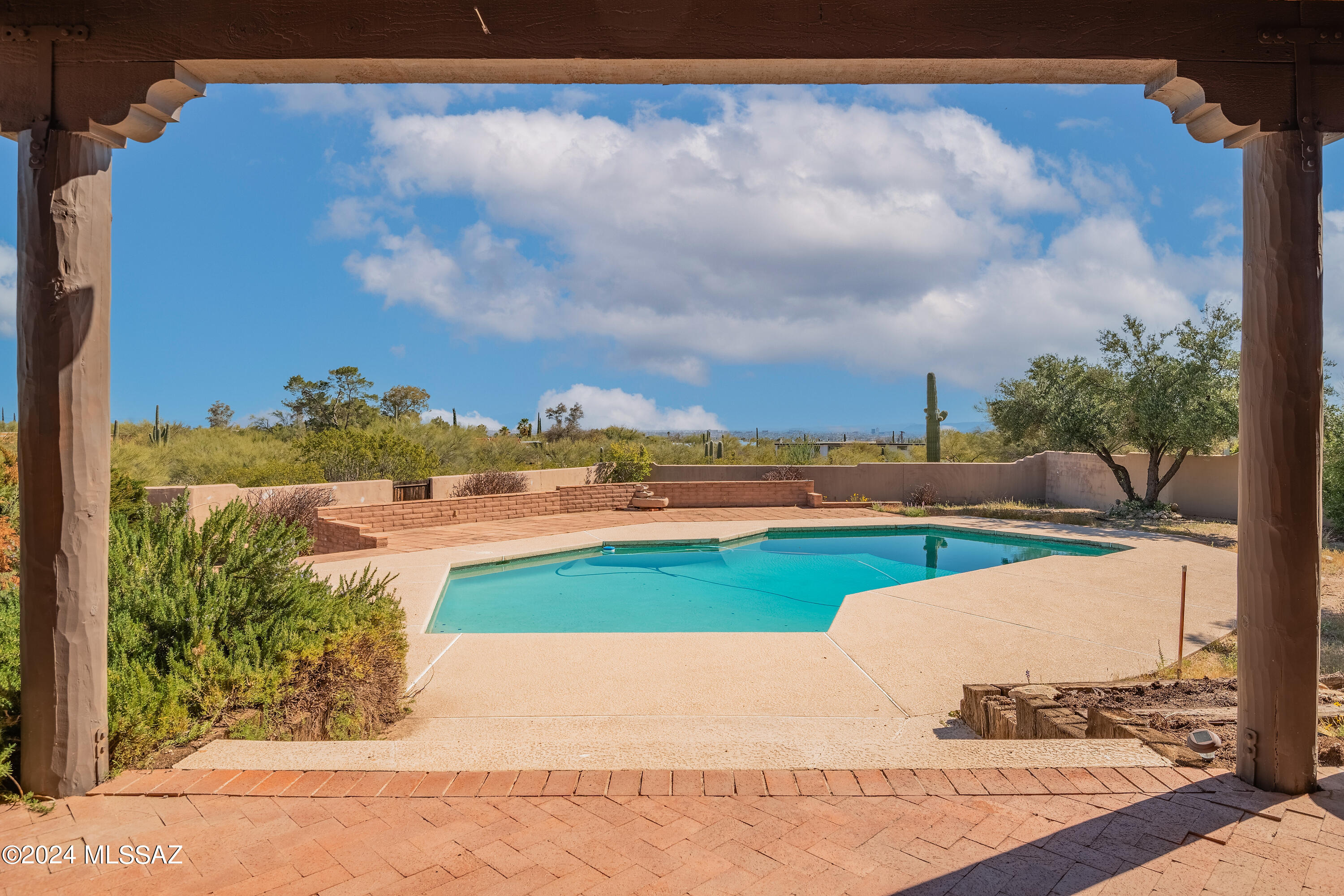 Catalina Foothills Estates NO. 5 - Residential