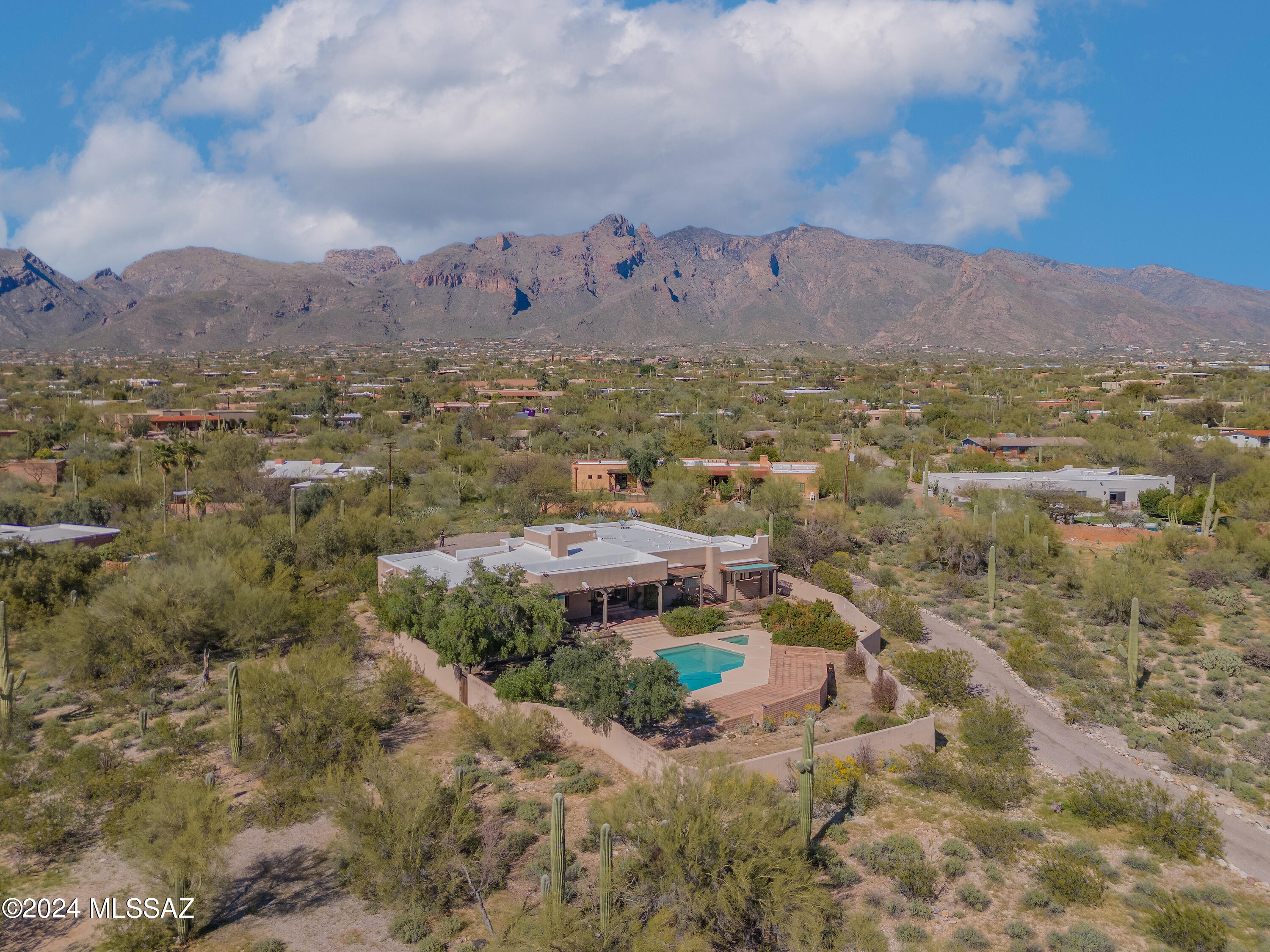 Catalina Foothills Estates NO. 5 - Residential