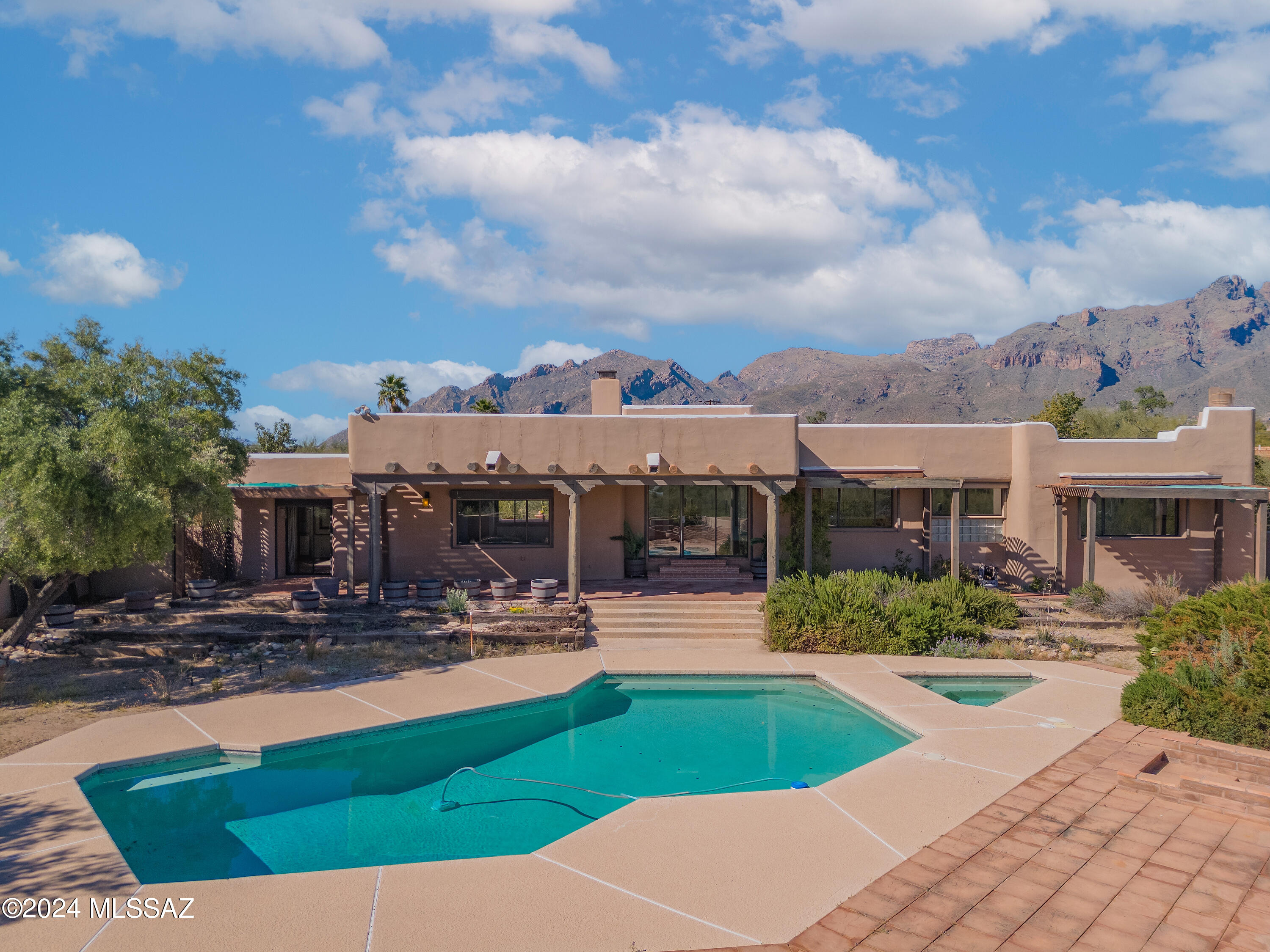 Catalina Foothills Estates NO. 5 - Residential