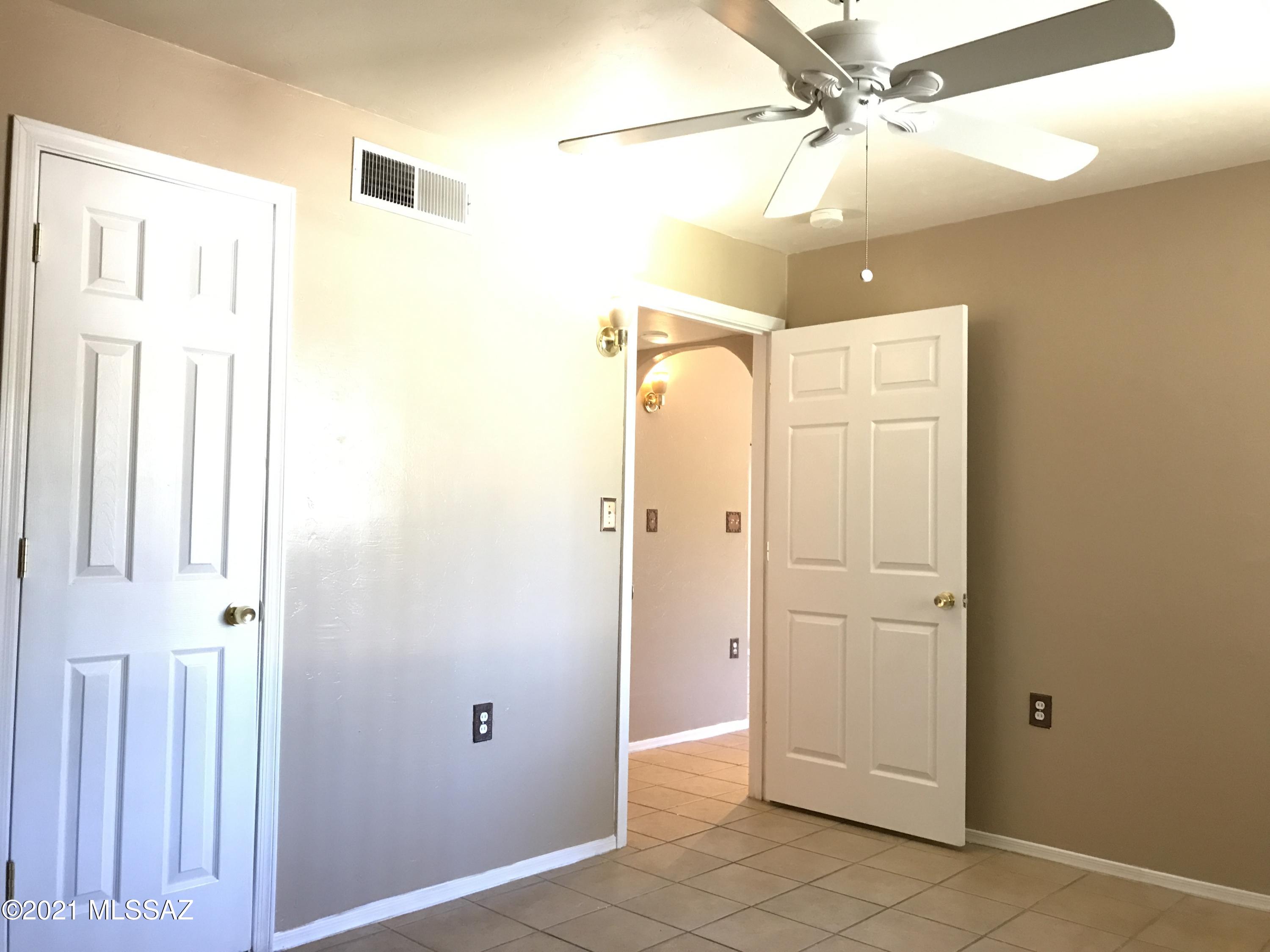 Sunset Foothills Condos (1-201) - Residential