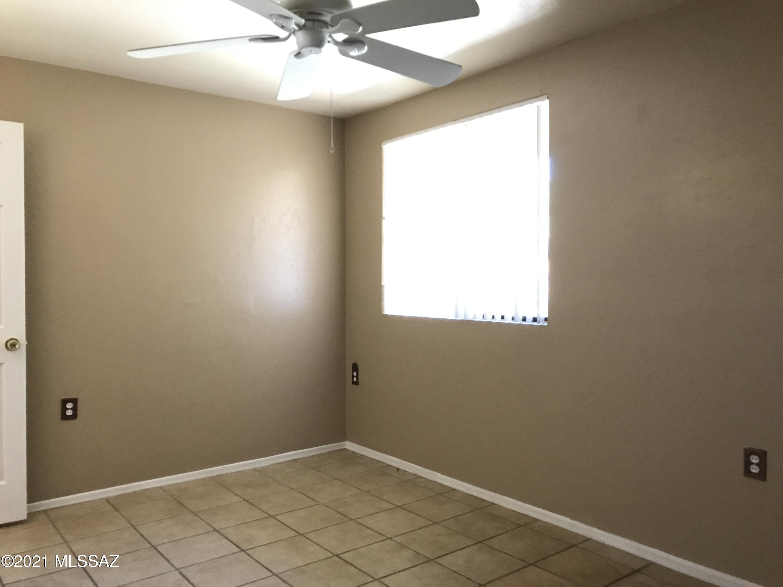 Sunset Foothills Condos (1-201) - Residential