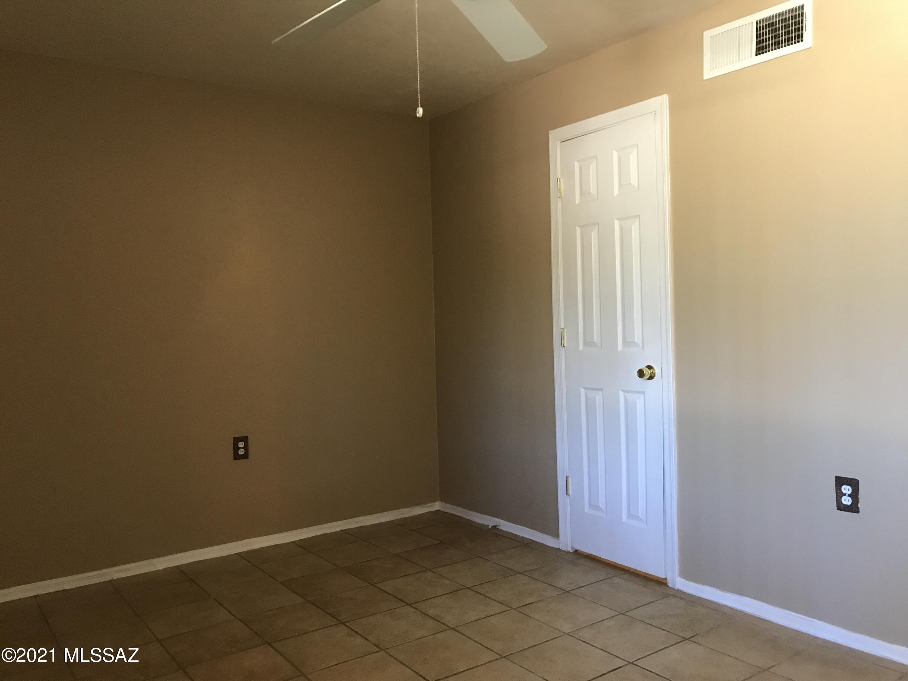 Sunset Foothills Condos (1-201) - Residential