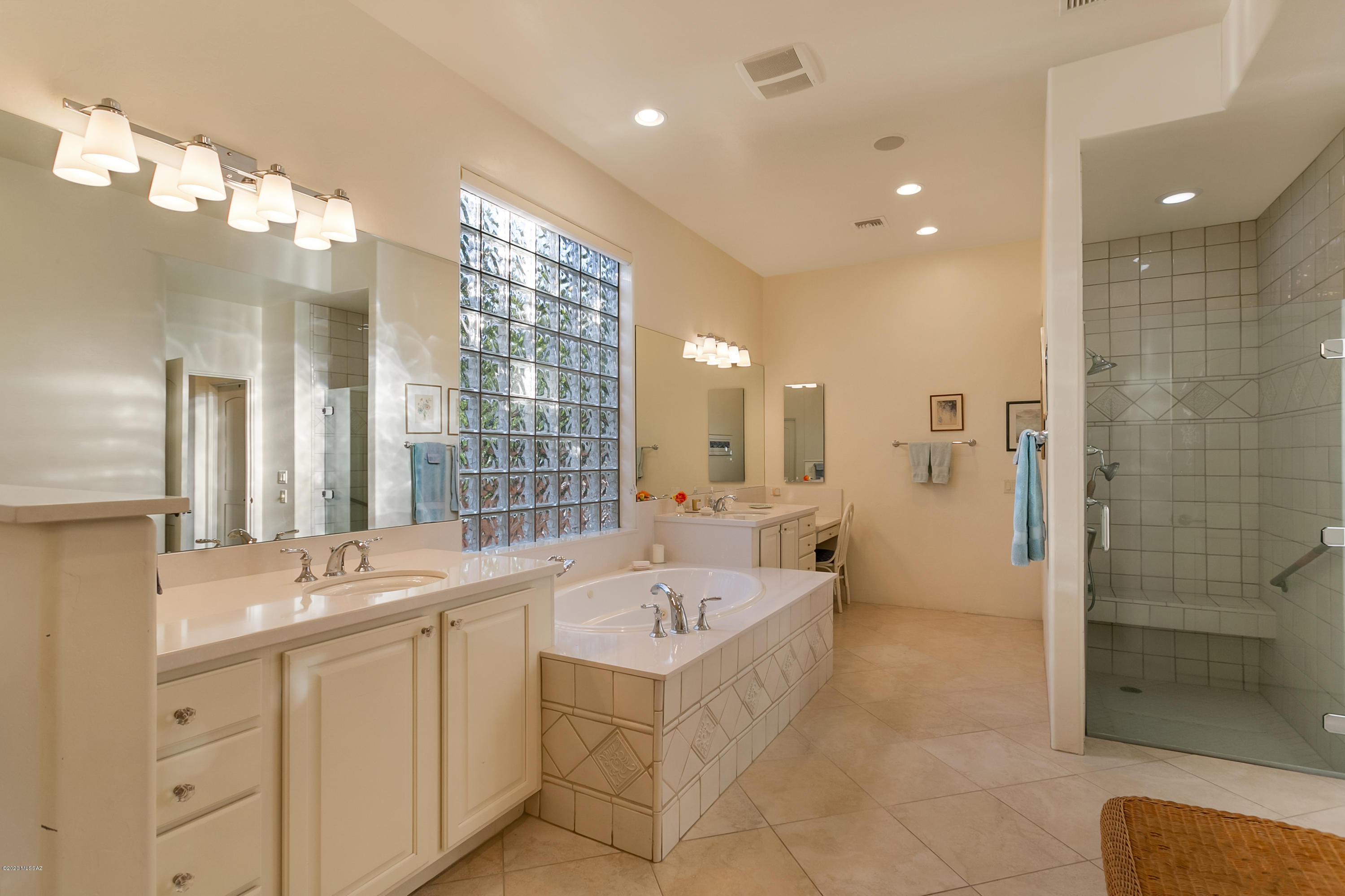 Pinnacle Ridge (1-76) - Residential