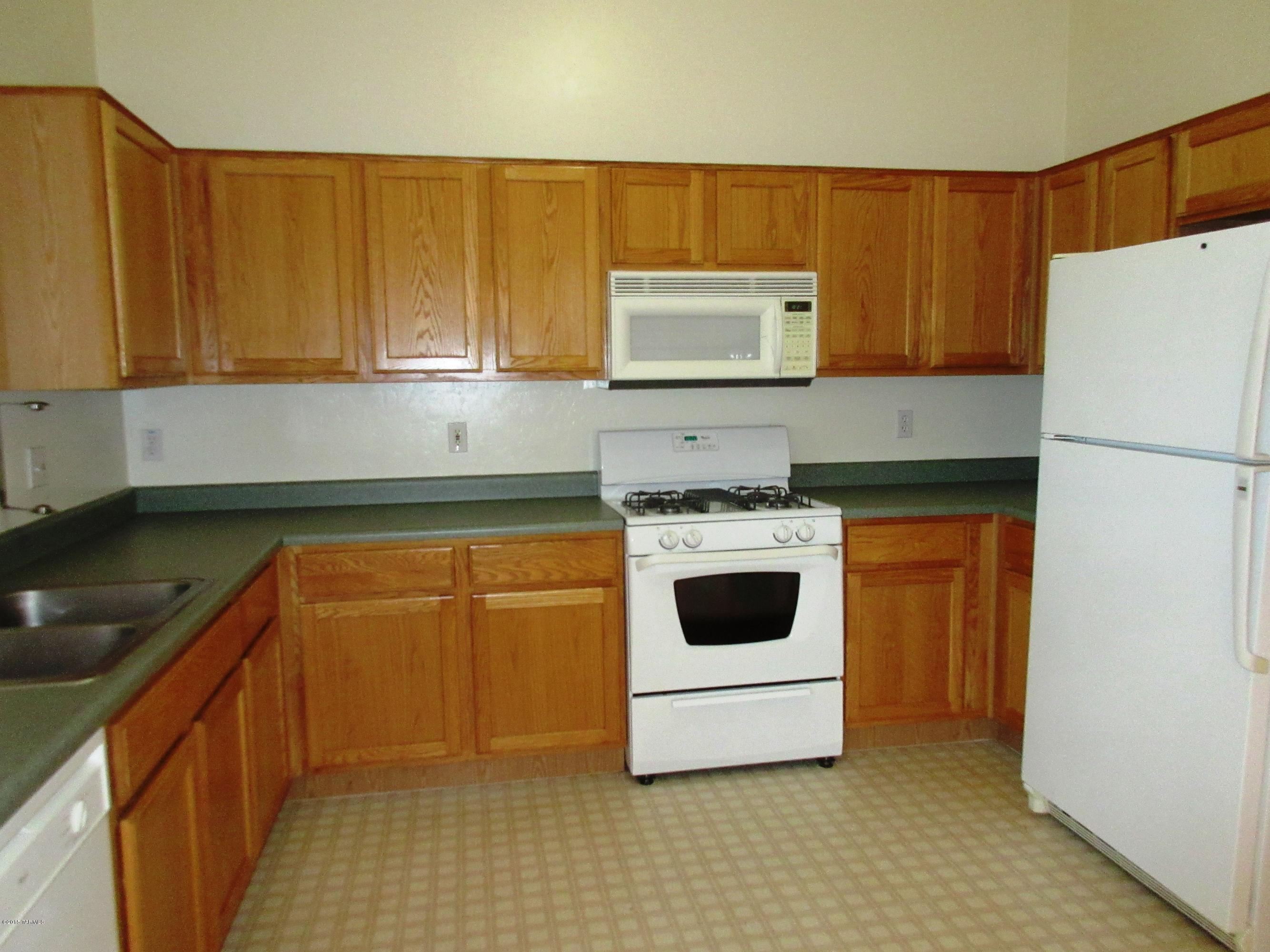 Spanish Trail Vista (1-46) - Residential Lease