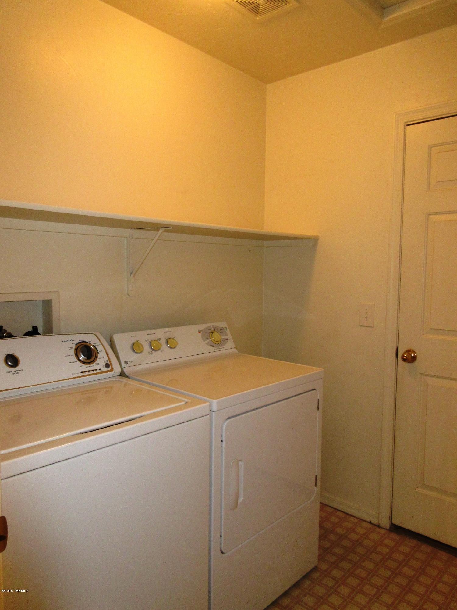 Spanish Trail Vista (1-46) - Residential Lease