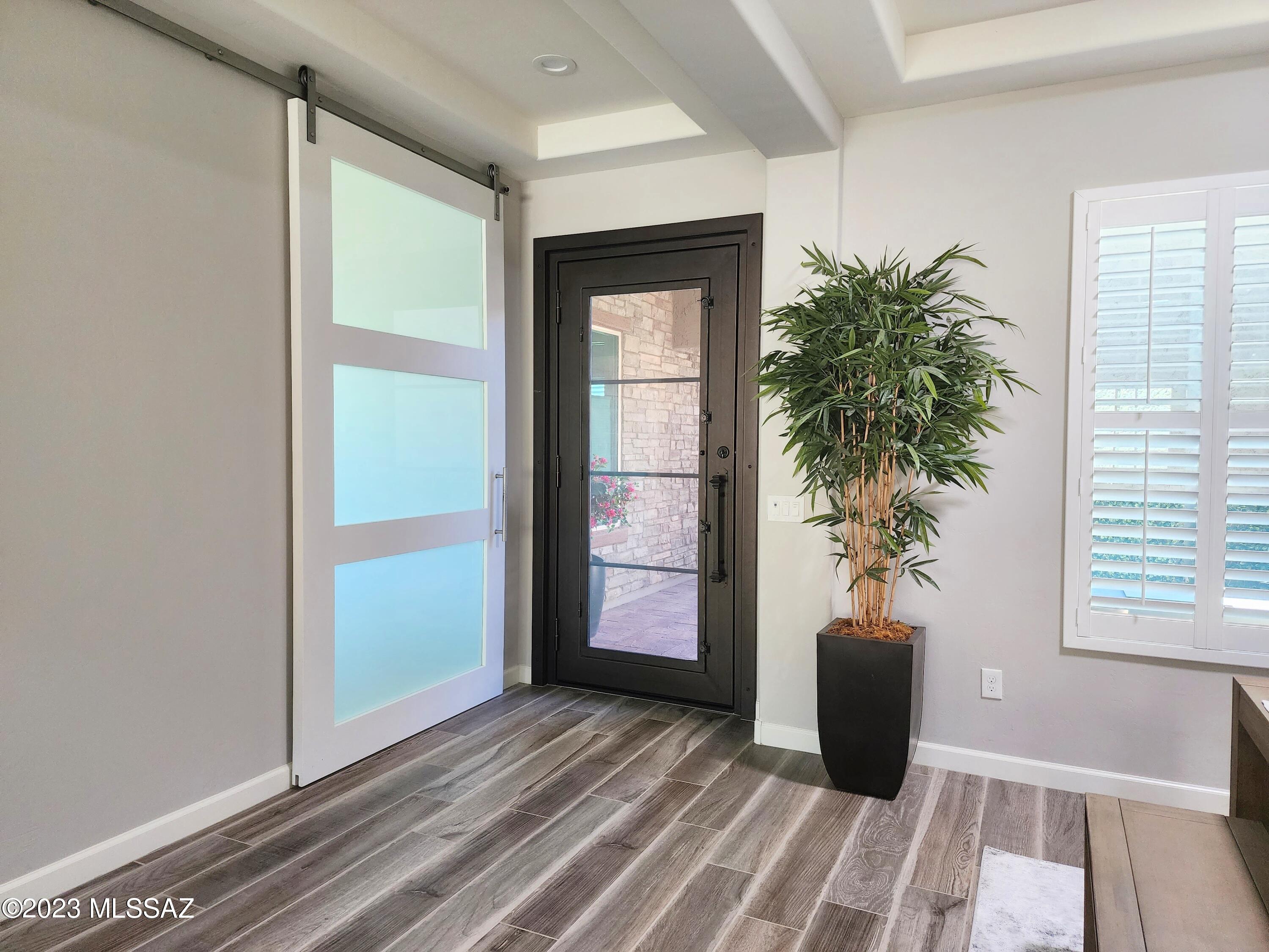 Sanctuary At Silverhawke - Residential