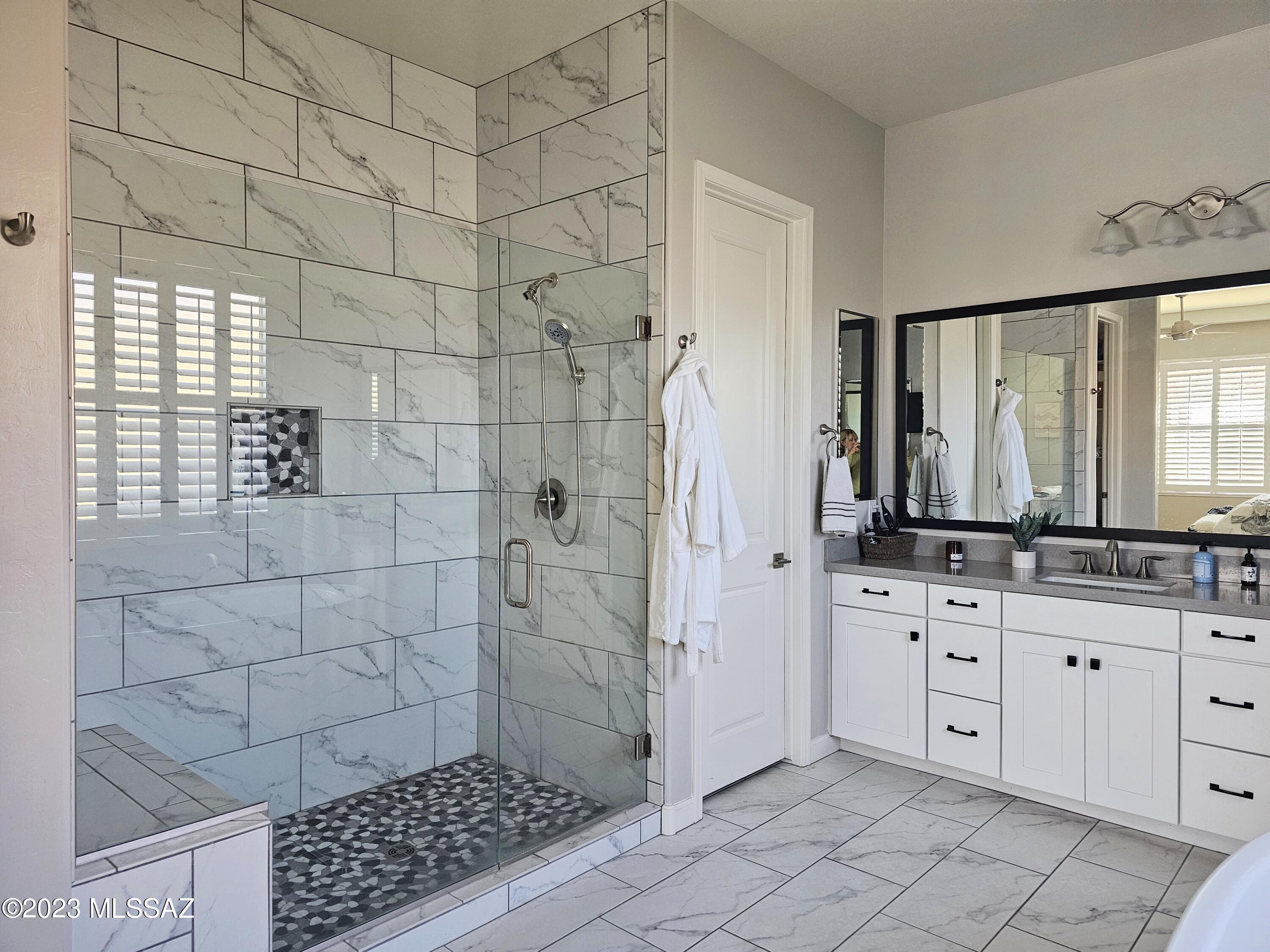 Sanctuary At Silverhawke - Residential