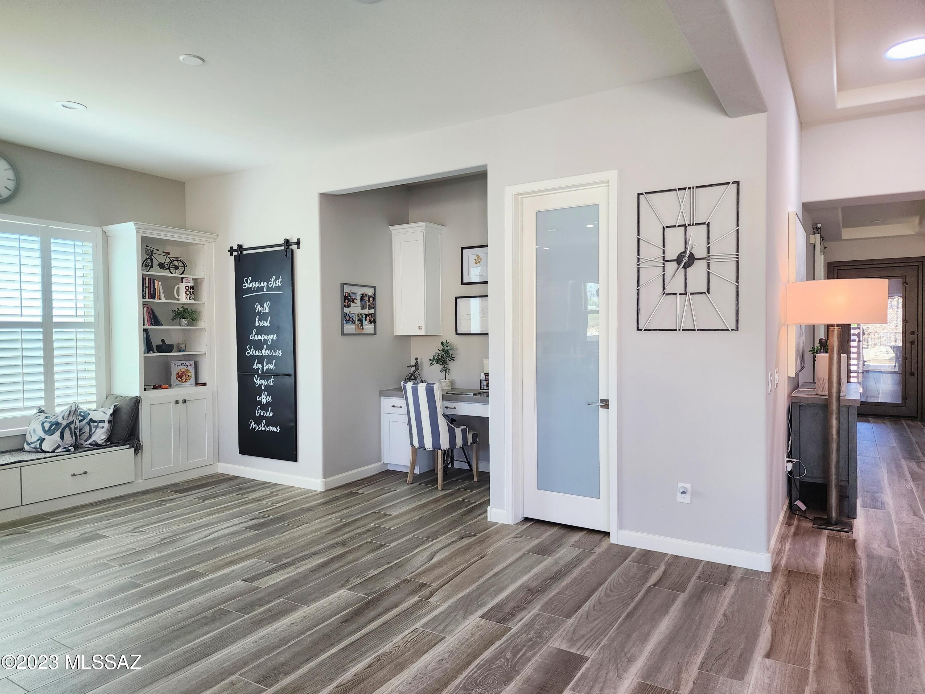 Sanctuary At Silverhawke - Residential