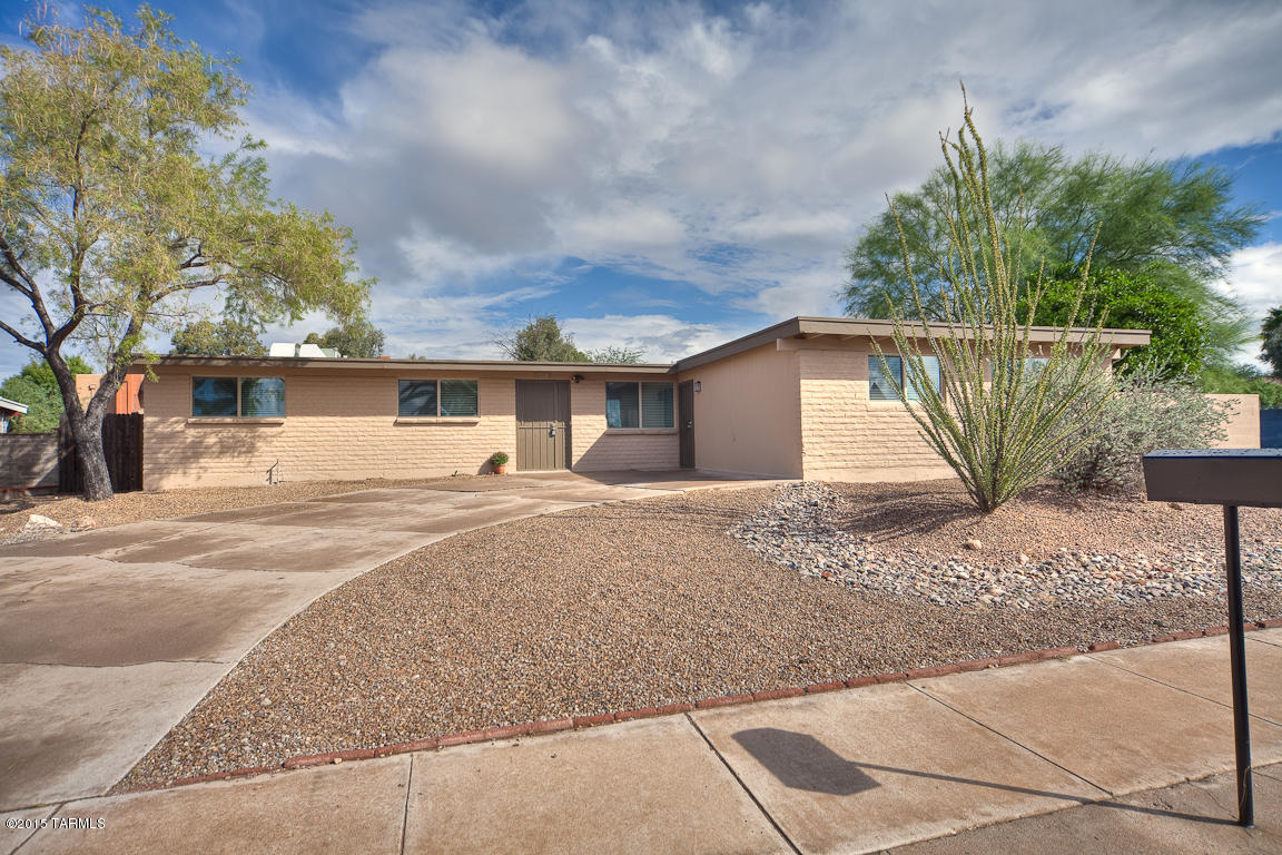 Seller will accept or counter offers between 174,900 and 184,900.  Stunning, newly renovated home located on large corner lot. This home is move in ready with a freshly painted interior and exterior, new roof coating,  and dual pane windows. Tastefully upgraded kitchen with granite countertops, mosiac backsplash, new cabinets, stainless steel appliances, and breakfast bar with pendant lighting.  Bonus large 4th bedroom with separate entrance could be used as office or recreational room, complete with new mini split air conditioner and heater for energy efficiency. Large backyard oasis with pool just perfect for entertaining. See attached document for complete list of upgrades.