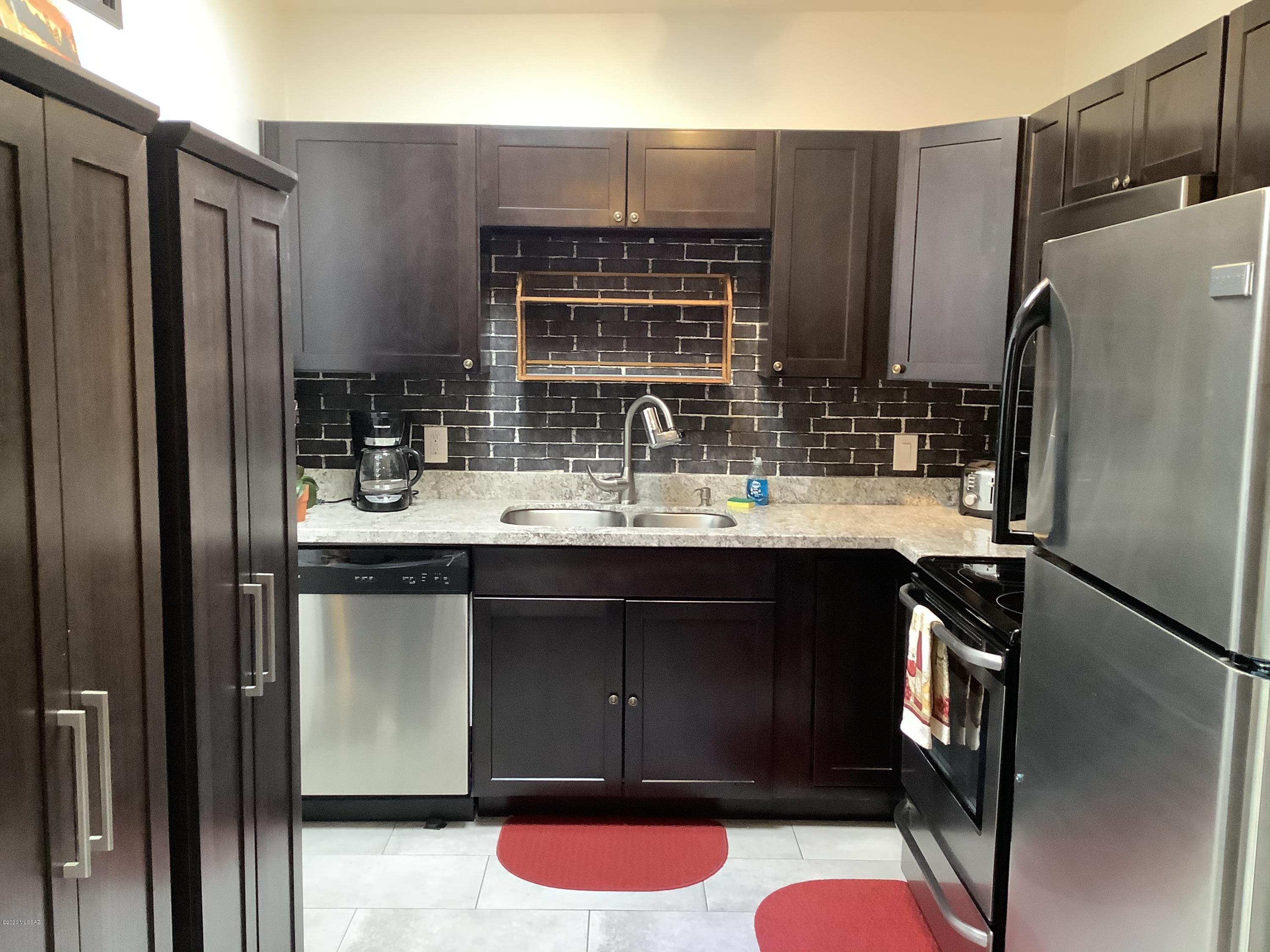 Las Casas Bellas Condo (1-44) - Residential