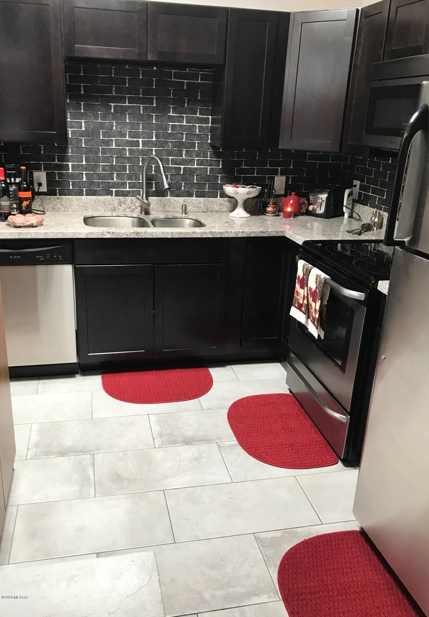 Las Casas Bellas Condo (1-44) - Residential