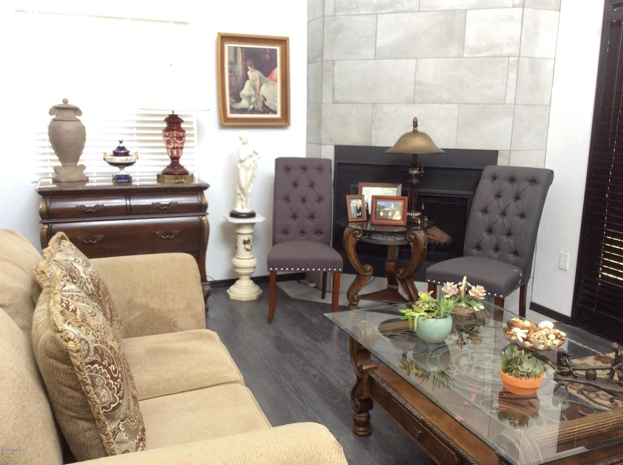 Las Casas Bellas Condo (1-44) - Residential