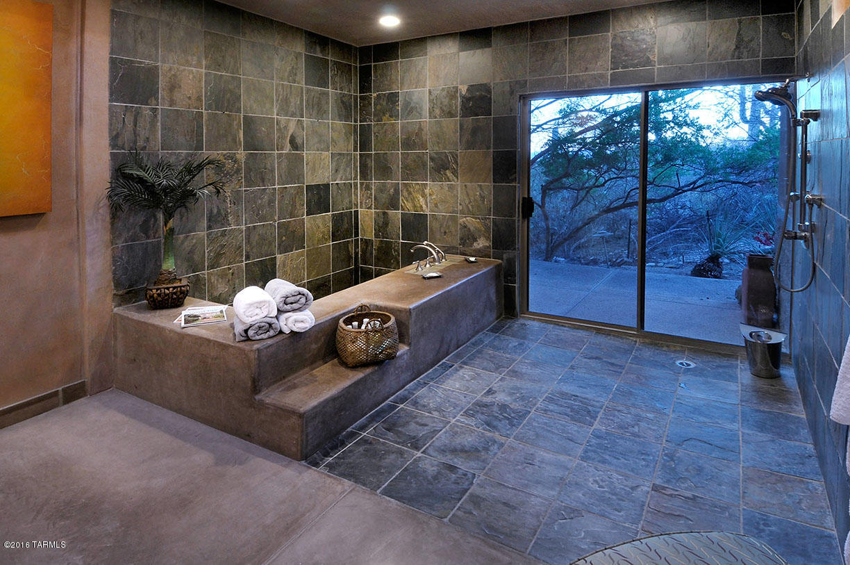 Ventana Canyon Mountain Estate (1-73) - Residential
