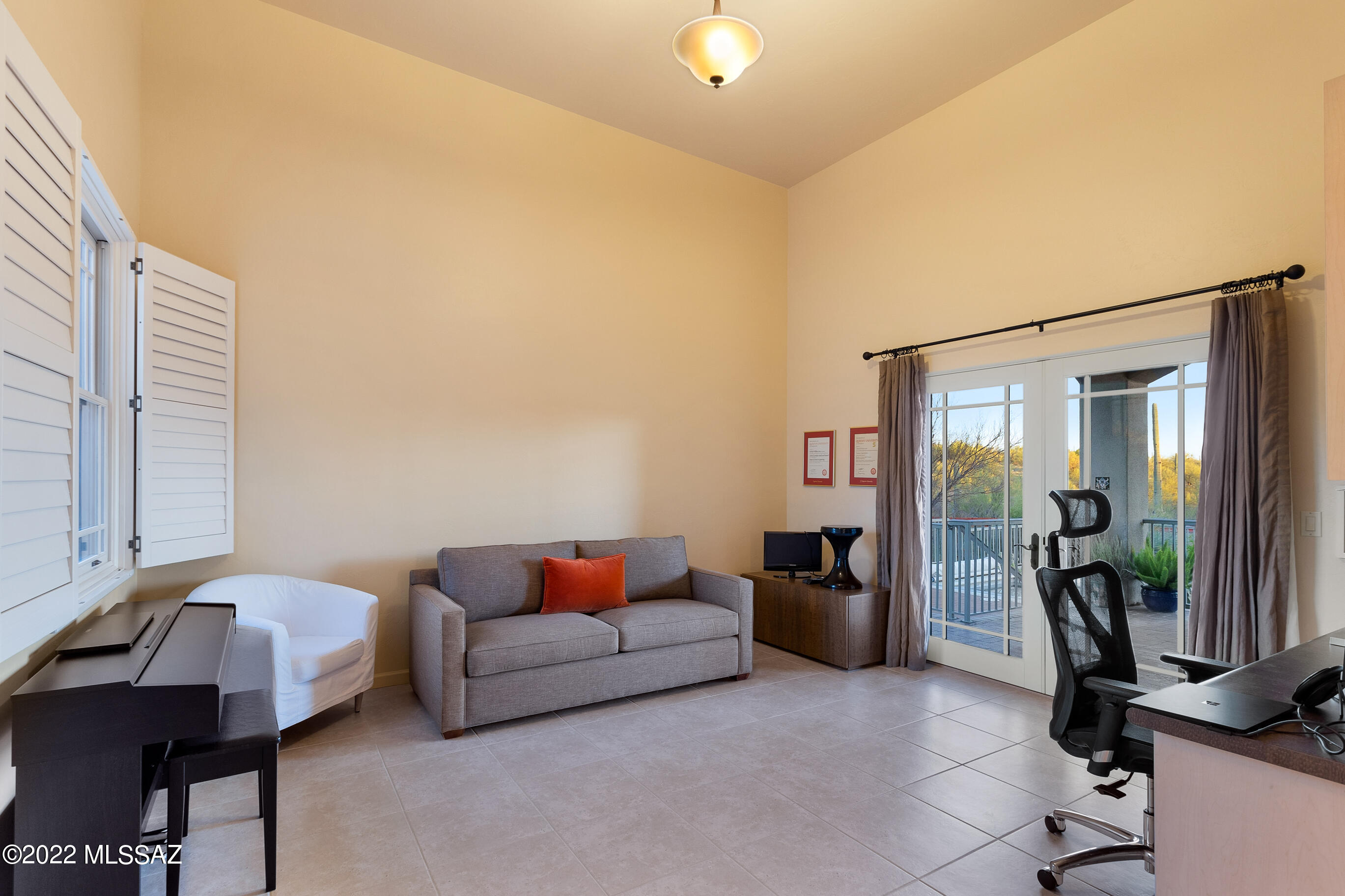 La Puerta On Hacienda Del Sol (1-10) - Residential