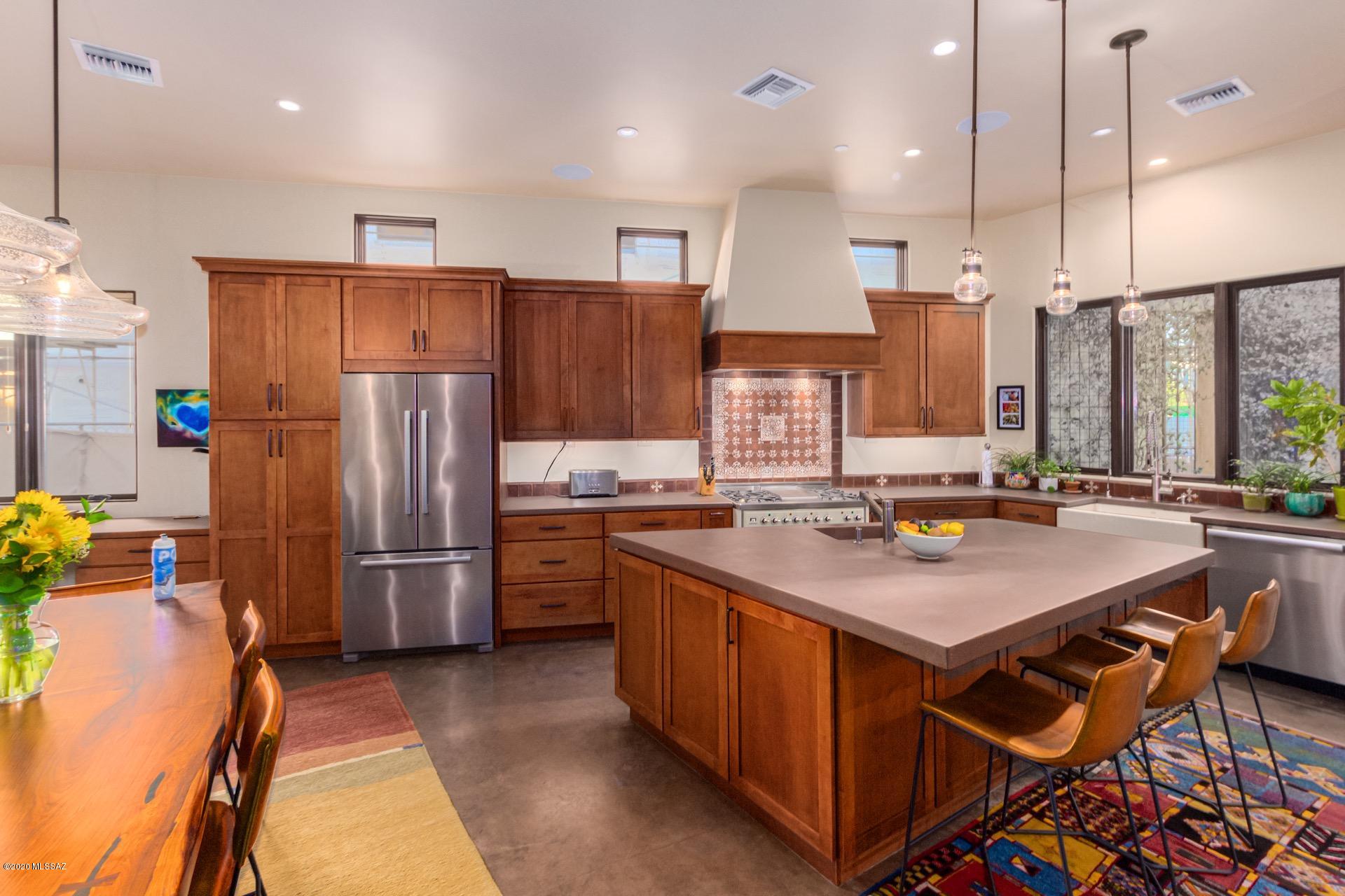 Mercado District of Menlo Park Blks A-D (1-100) - Residential