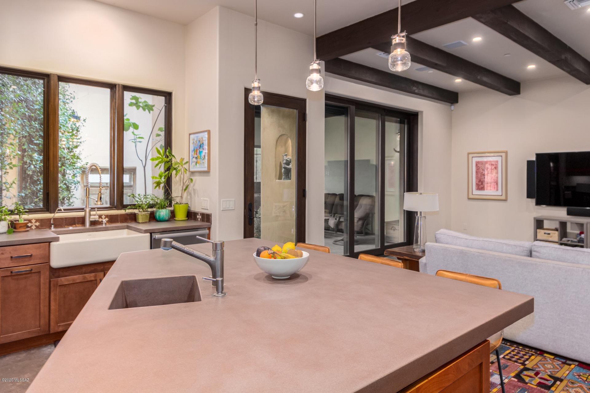 Mercado District of Menlo Park Blks A-D (1-100) - Residential