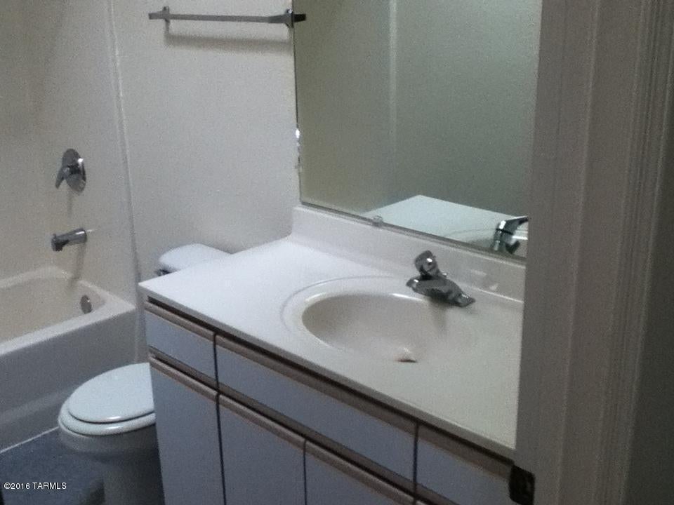 Granada Park Resub - Residential Lease