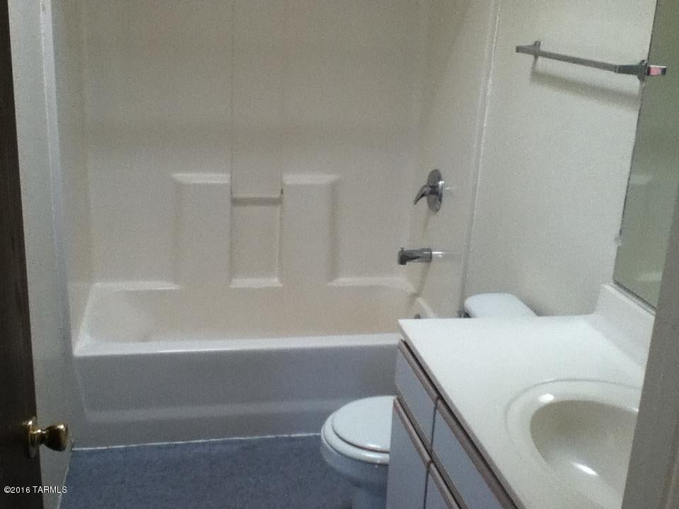 Granada Park Resub - Residential Lease