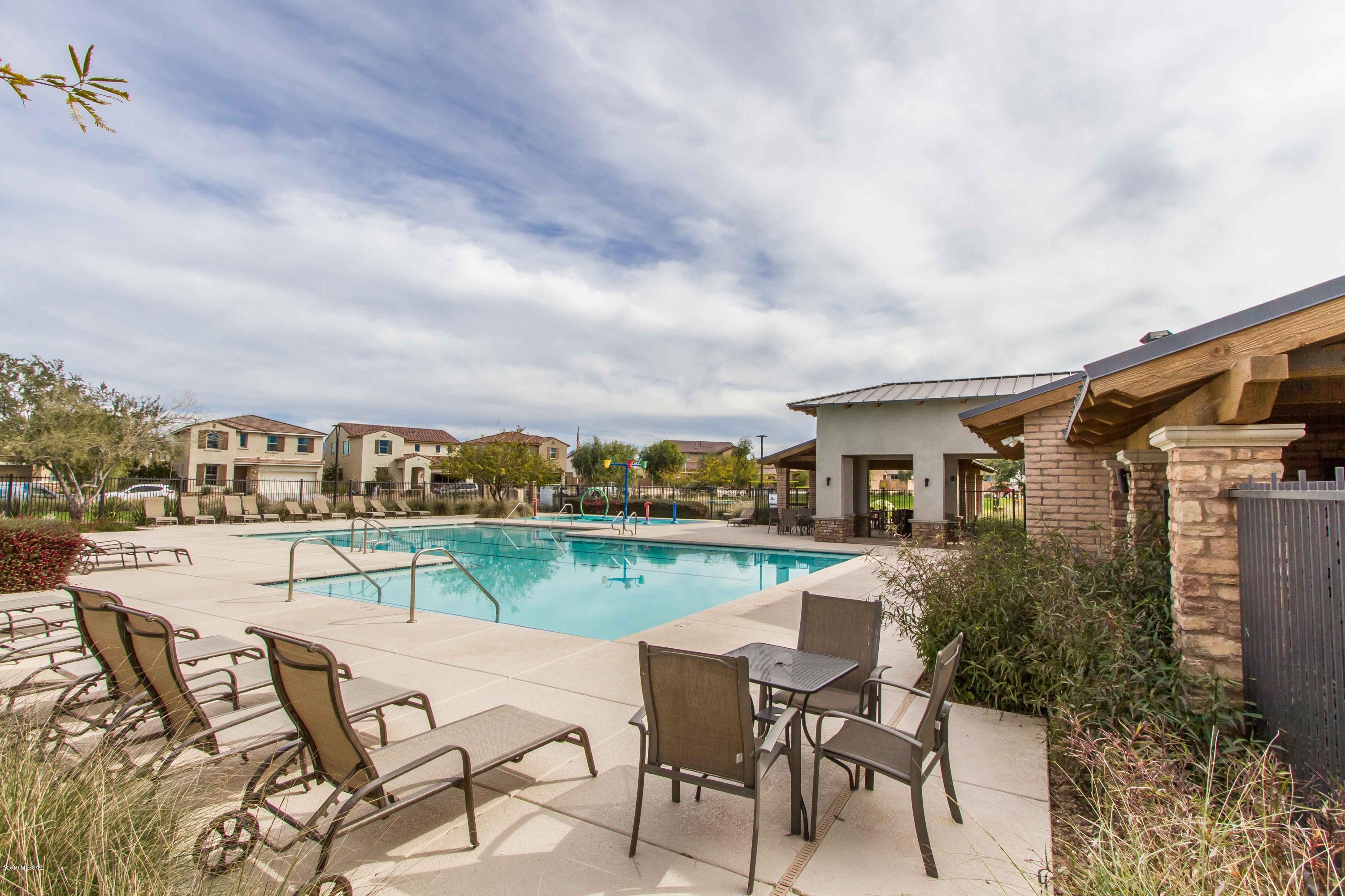 La Estancia De Tucson (1-330) - Residential