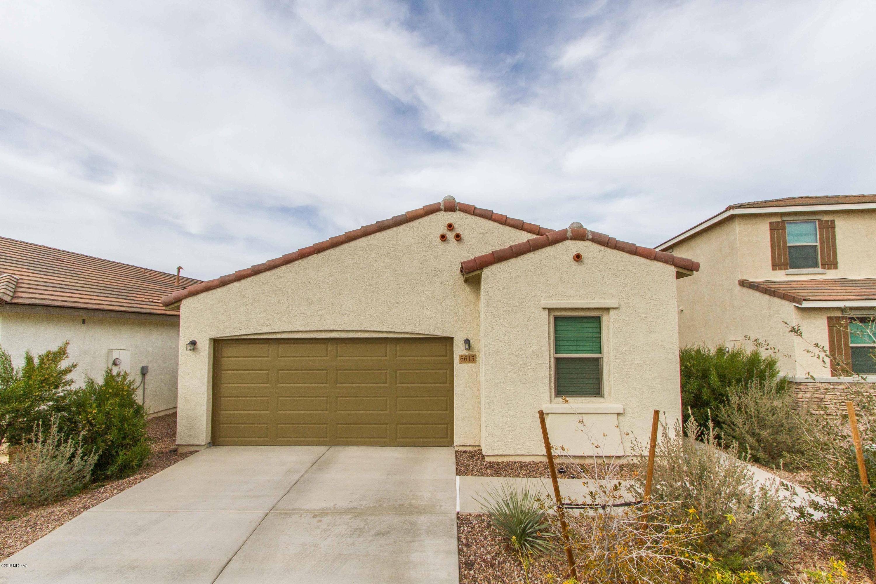 La Estancia De Tucson (1-330) - Residential