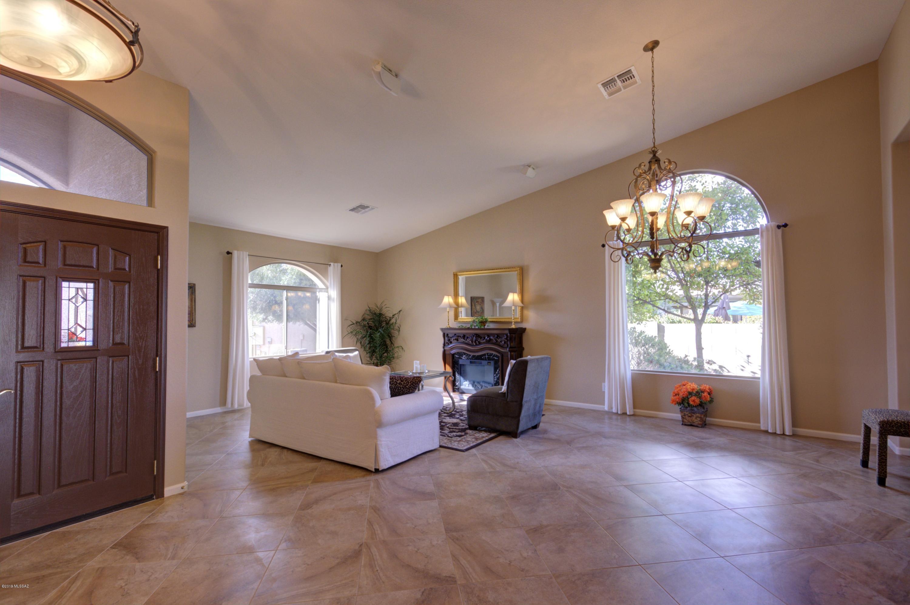Saddlebrooke - Residential