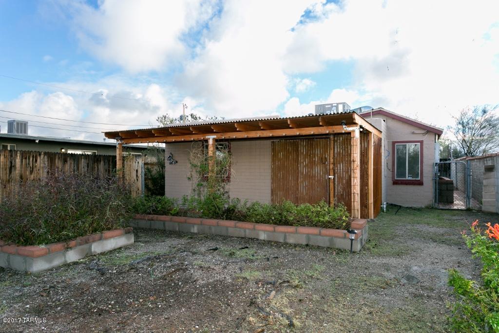 <p><font color=”ff000” face=”sans-serif” size=”3”>*****TINY HOUSE ALERT!!!*****TINY HOUSE ALERT!!!*****TINY HOUSE ALERT!!!*****TINY HOUSE ALERT!!!*****TINY HOUSE ALERT*****</font></p>You'll LOVE this 2 bedroom 1 bath BRIGHT energy efficient BRICK home with ceramic tiles throughout!! Situated on back of lot for ultimate privacy! Great for first time buyer(s) or as a rental. Perfect for self employed folks with commercial vehicles to lock up. WALLED and FULLY fenced in yard with large built in storage shed, covered porches on three sides, NEW AC heat pump combo unit and re-shingled roof. Close to freeway, minutes from I-10, bus lines and shopping. HURRY at this price, this won't last very long!! Call today for more details!!!