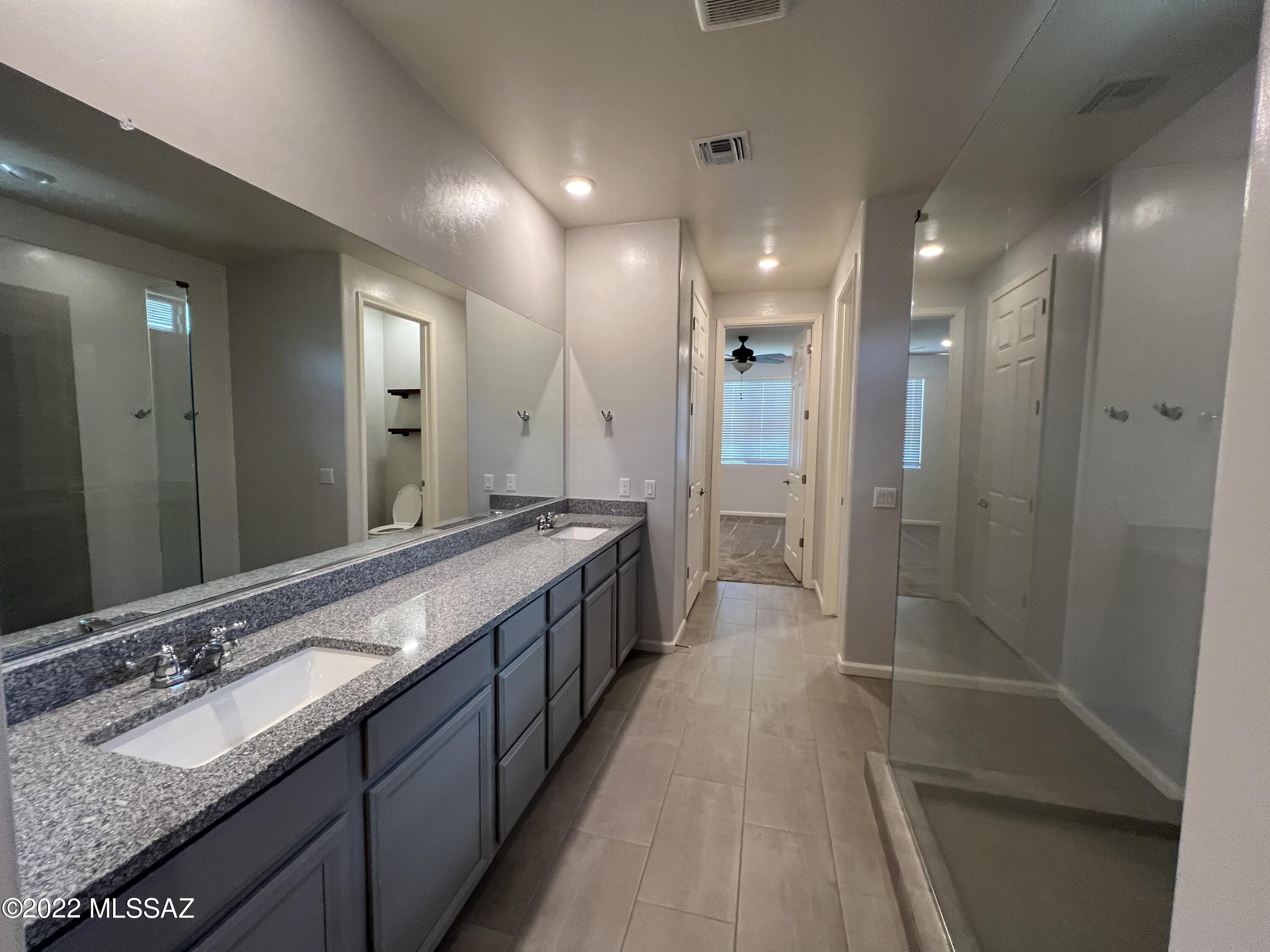 La Estancia De Tucson (331-410) - Residential Lease