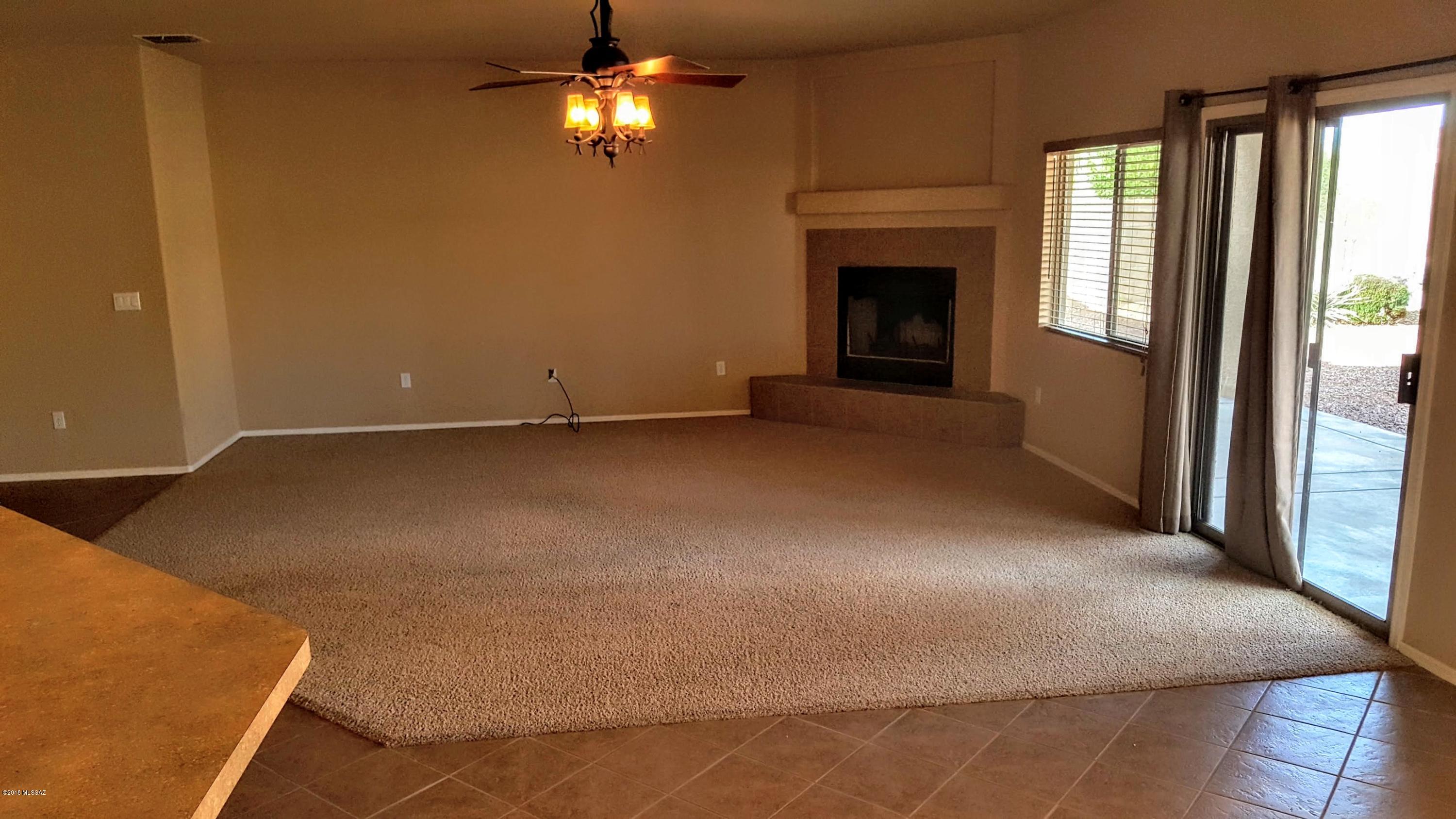 Black Horse (1-411) - Residential Lease