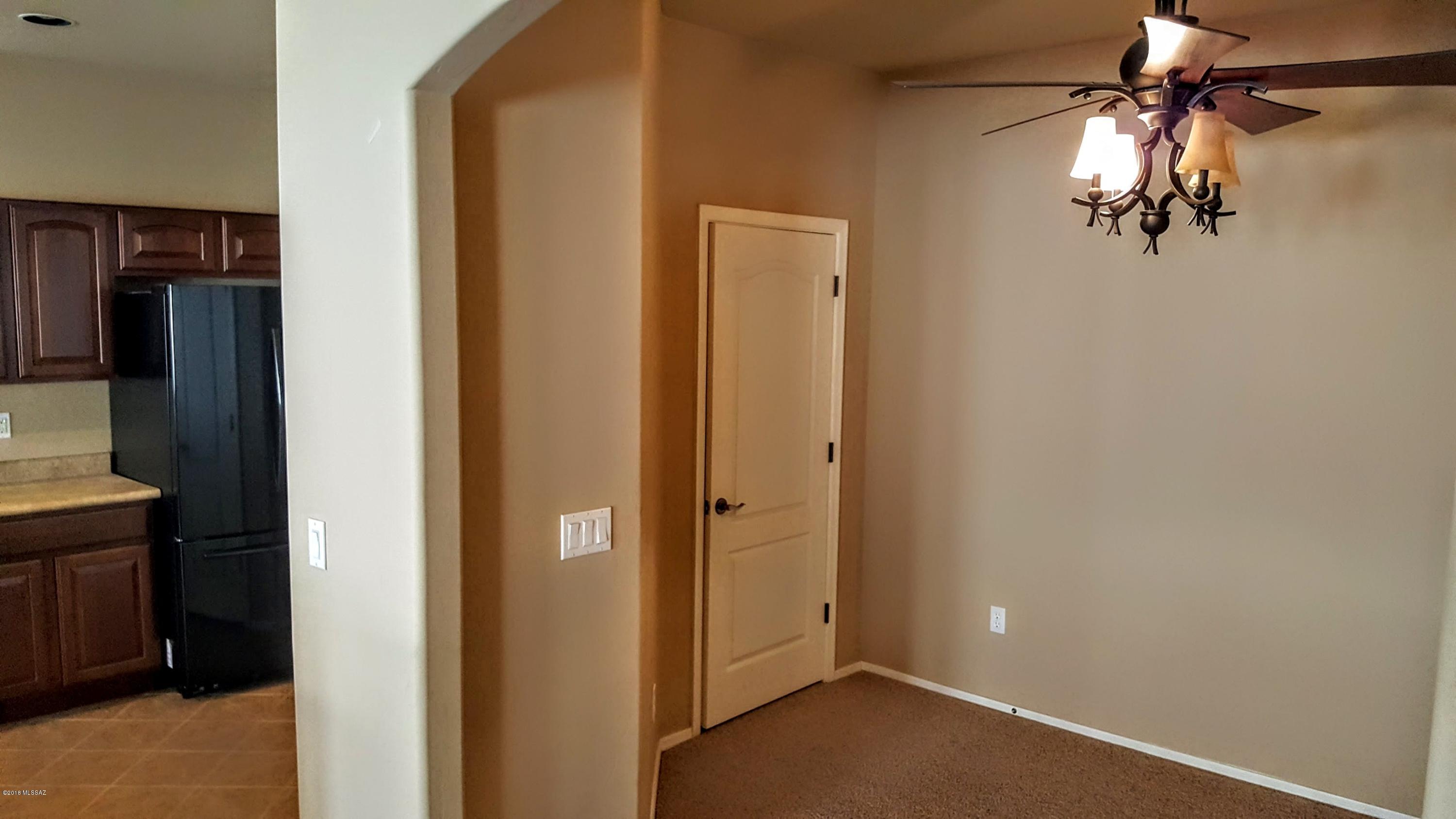 Black Horse (1-411) - Residential Lease