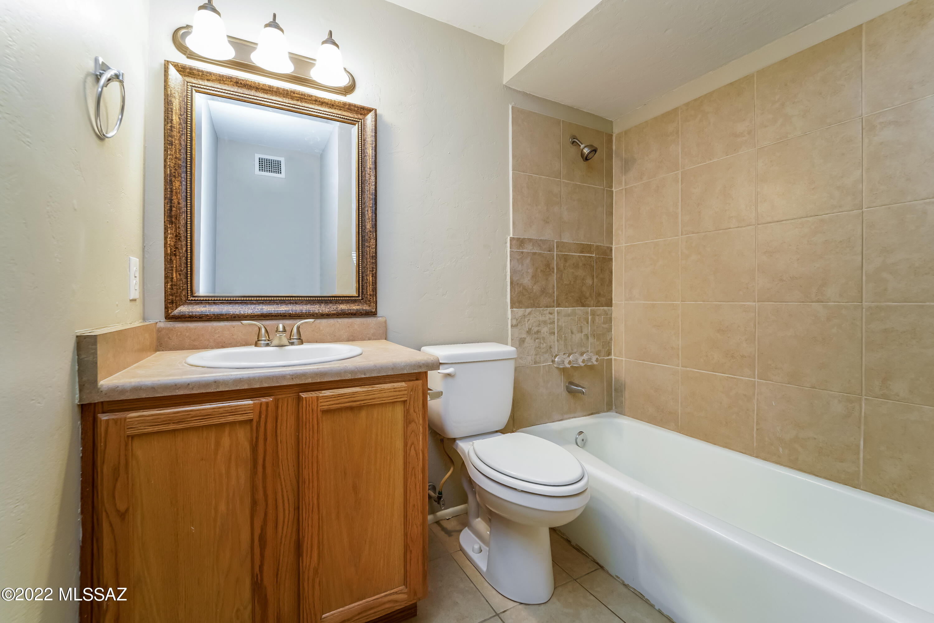 Vista Del Prado NO. 6 (1-64) - Residential Lease