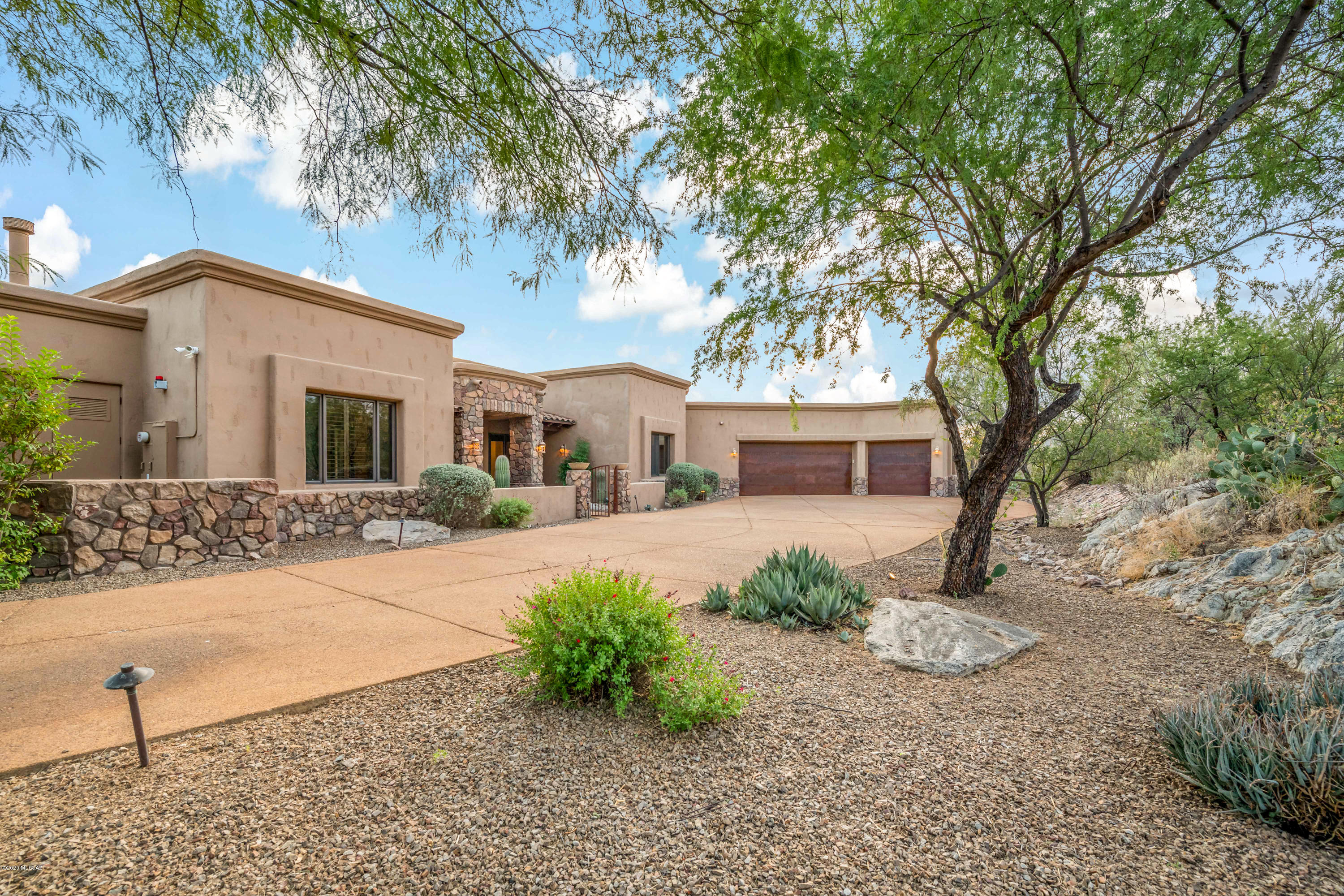 Stone Canyon I - Residential