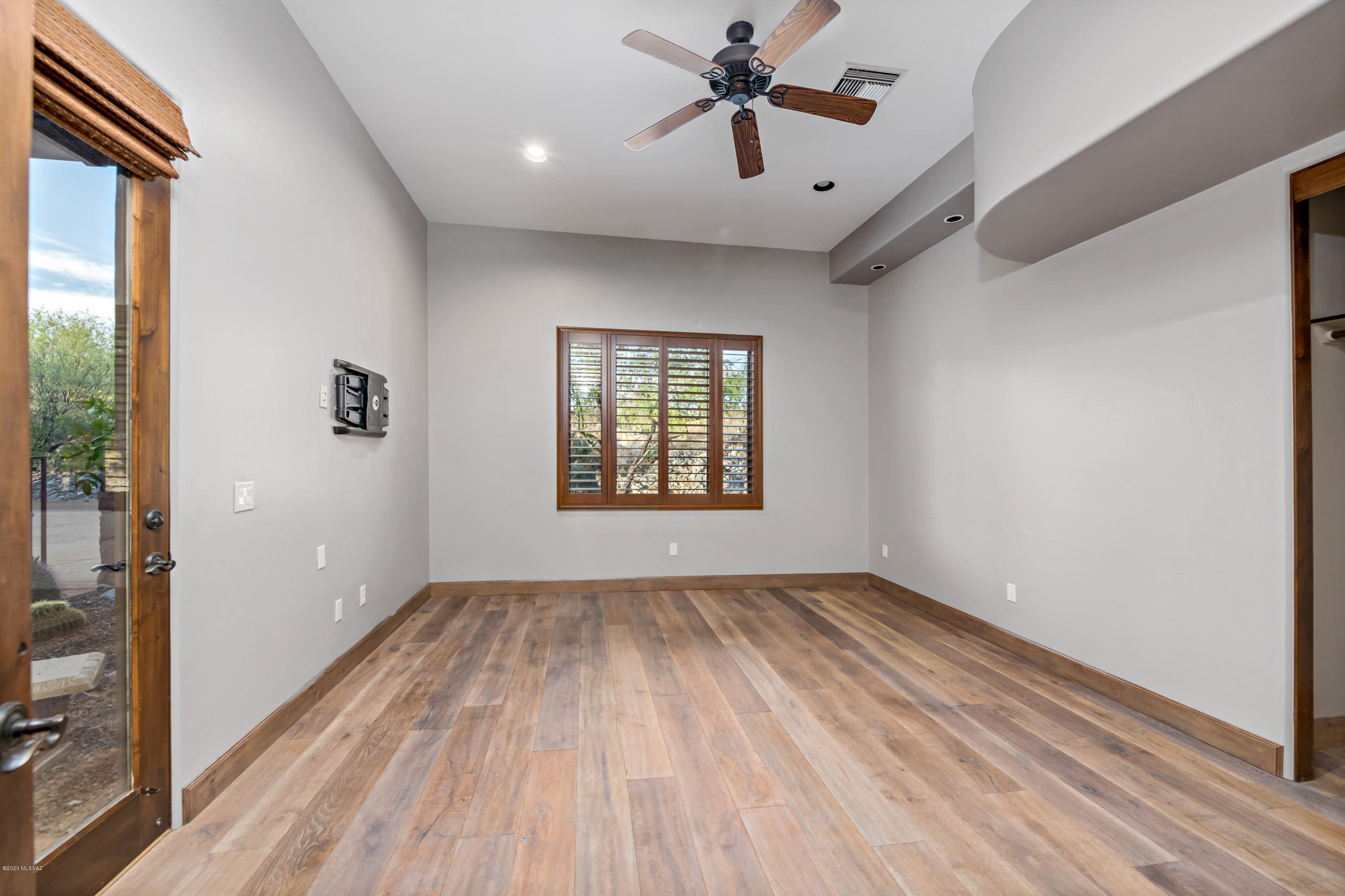 Stone Canyon I - Residential