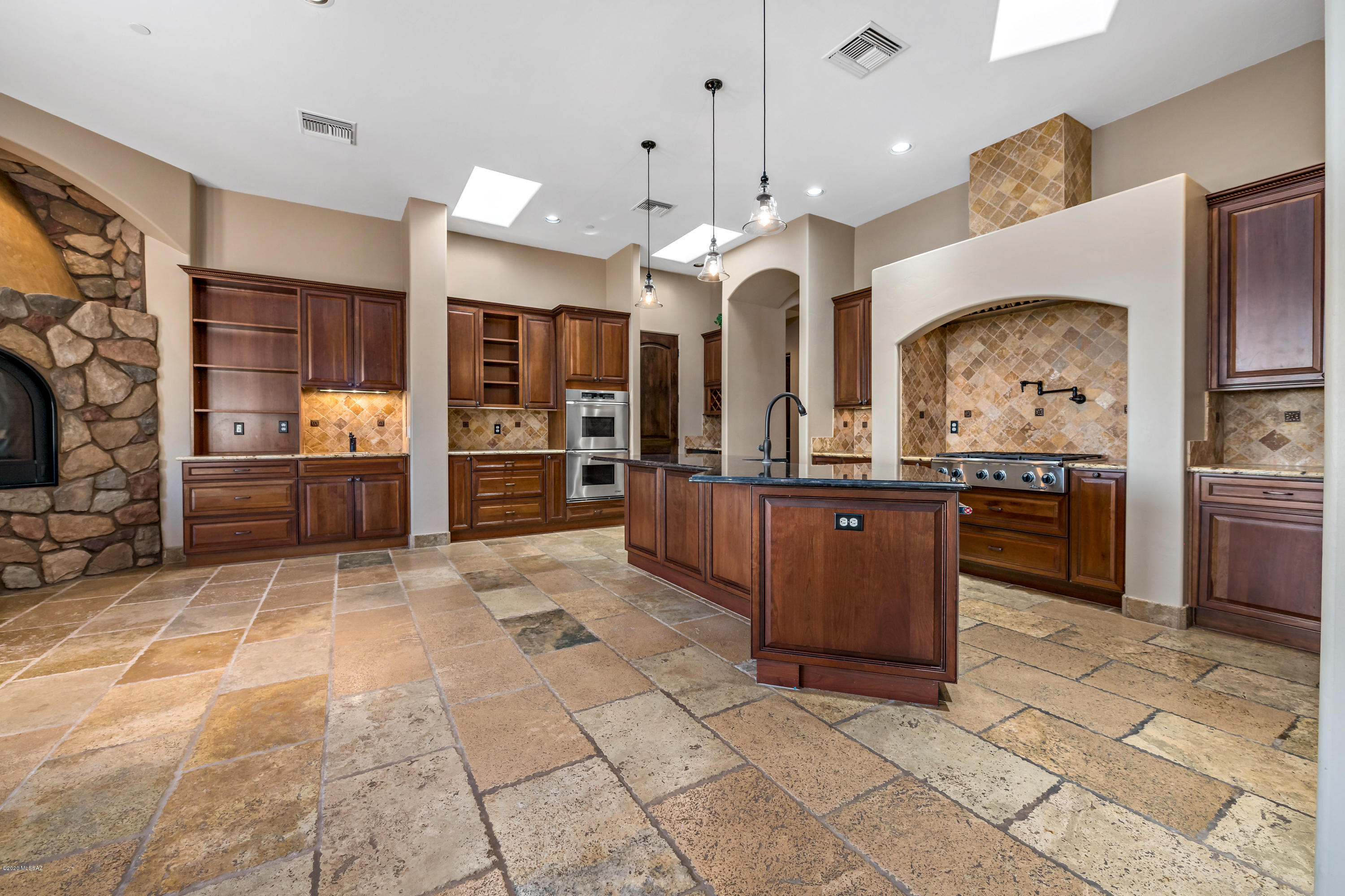 Stone Canyon I - Residential