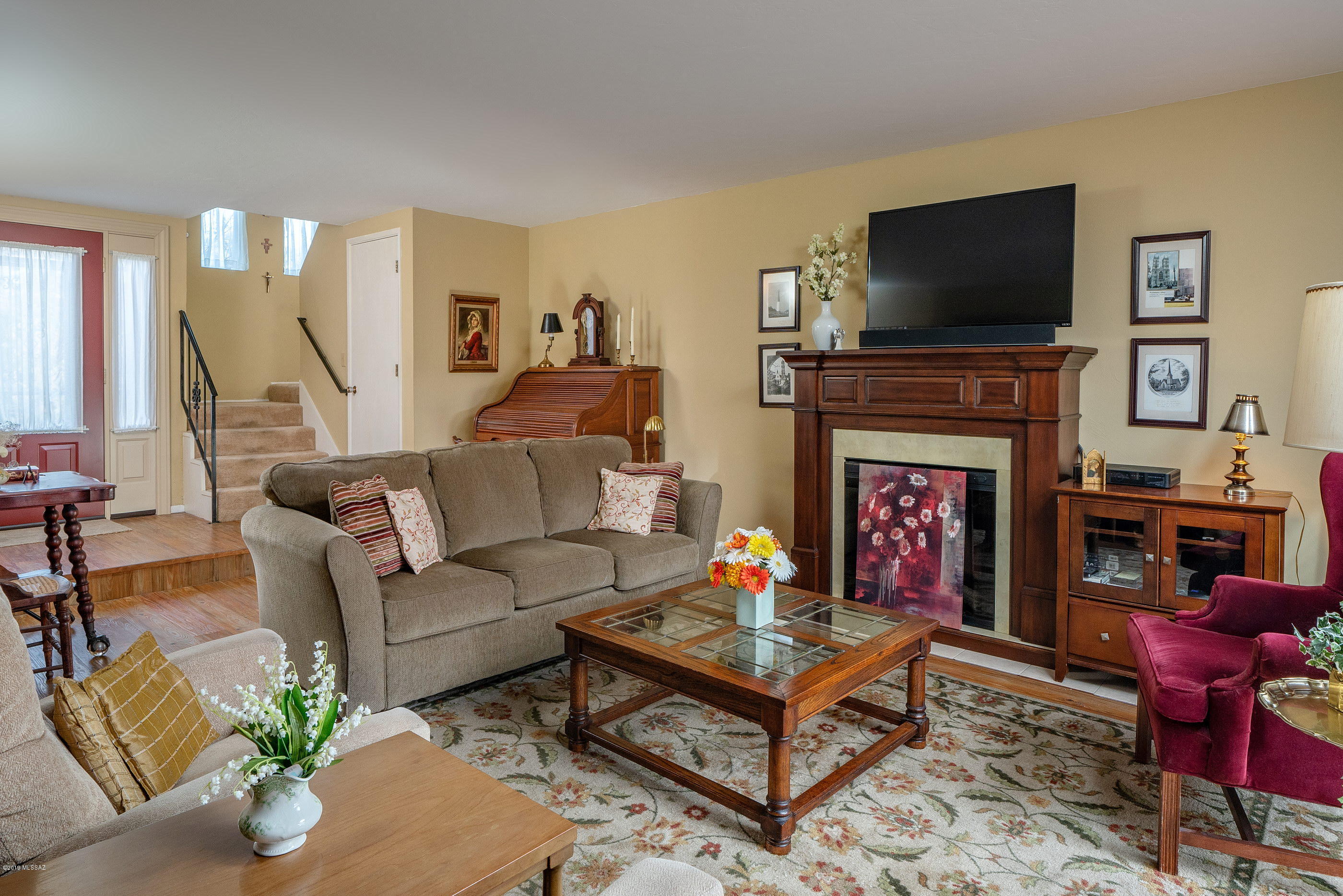 Rolling Hills Towne House - Residential