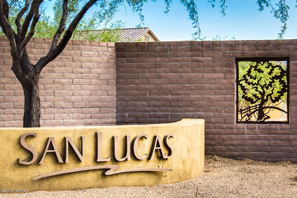 San Lucas Block 8 - Residential
