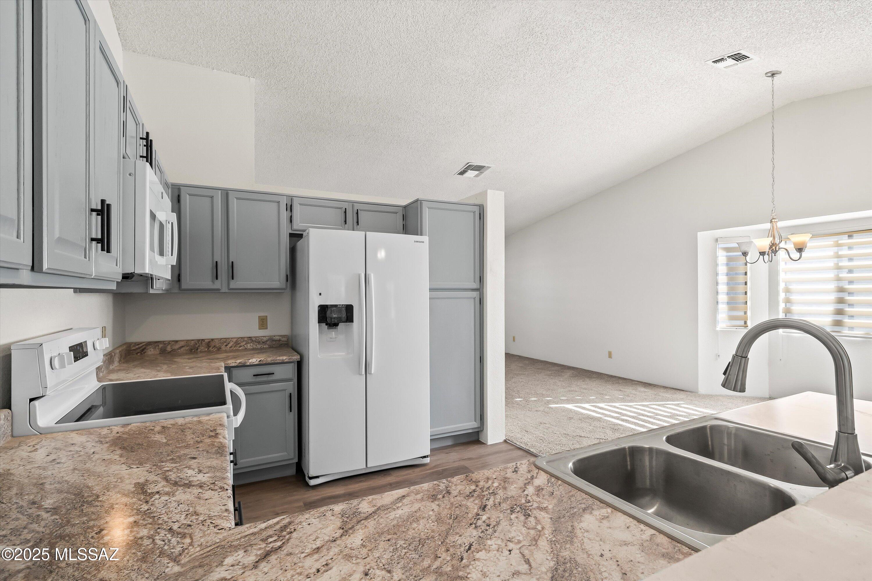 Oak Tree At Midvale (621-740) - Residential