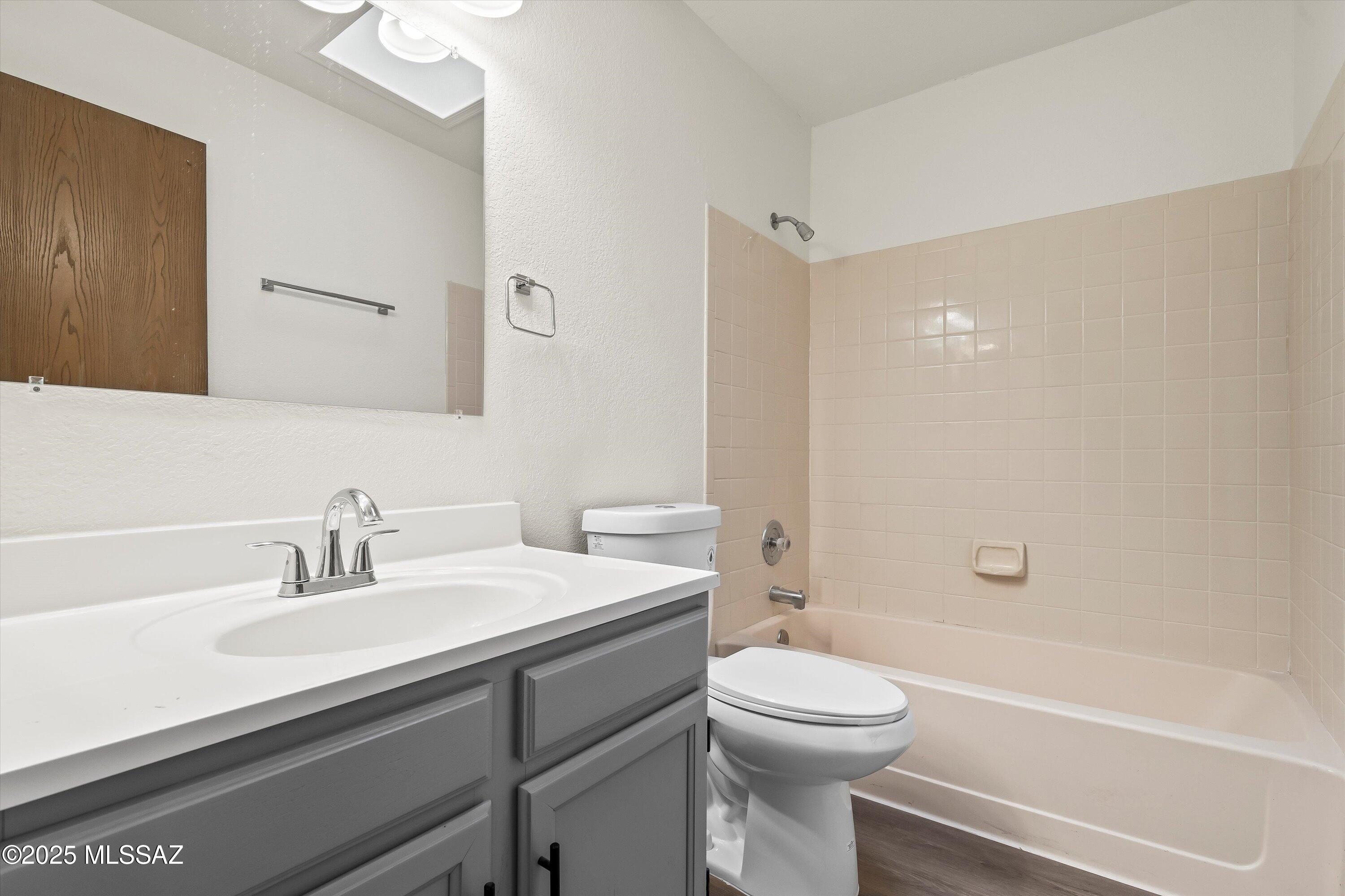 Oak Tree At Midvale (621-740) - Residential