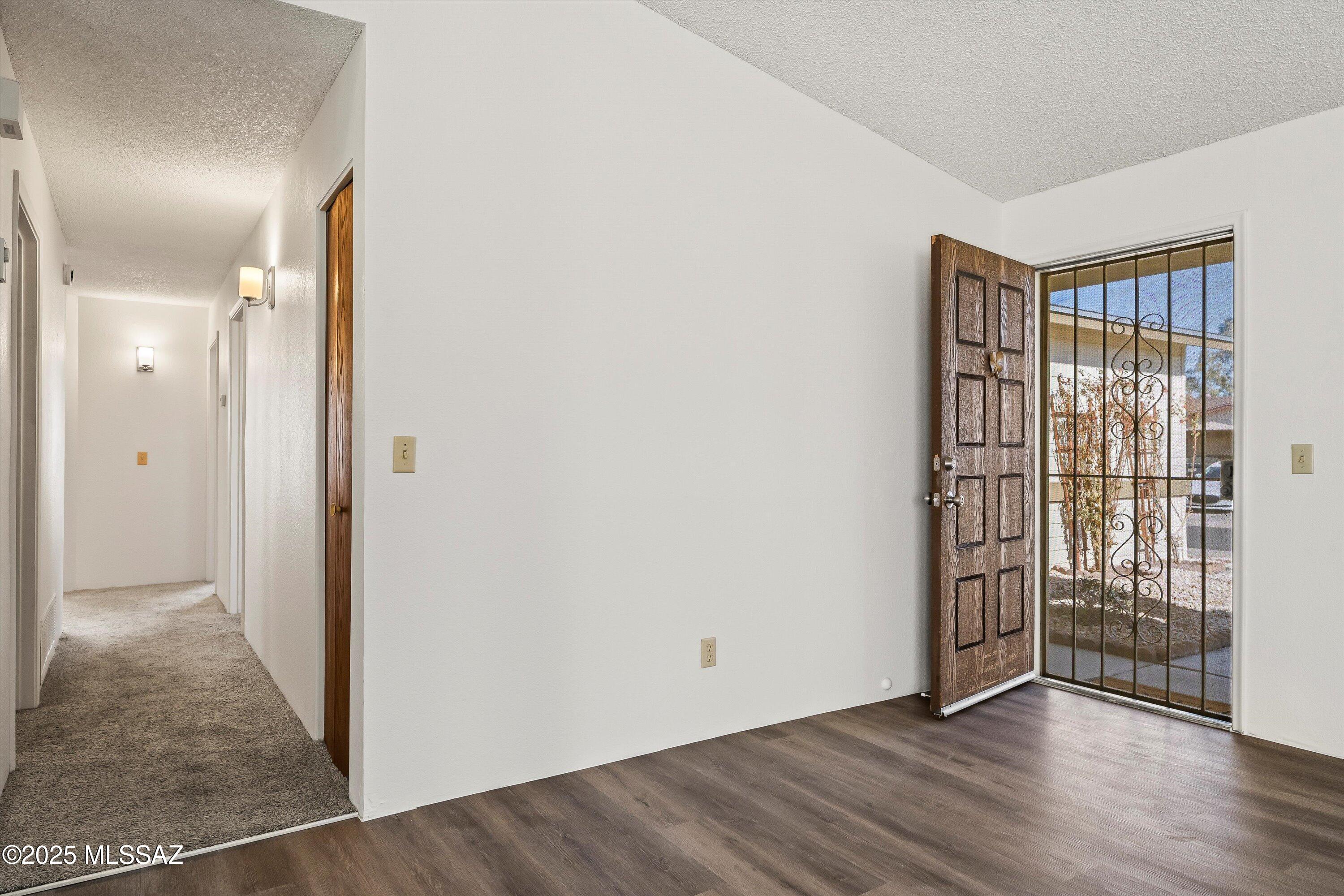 Oak Tree At Midvale (621-740) - Residential