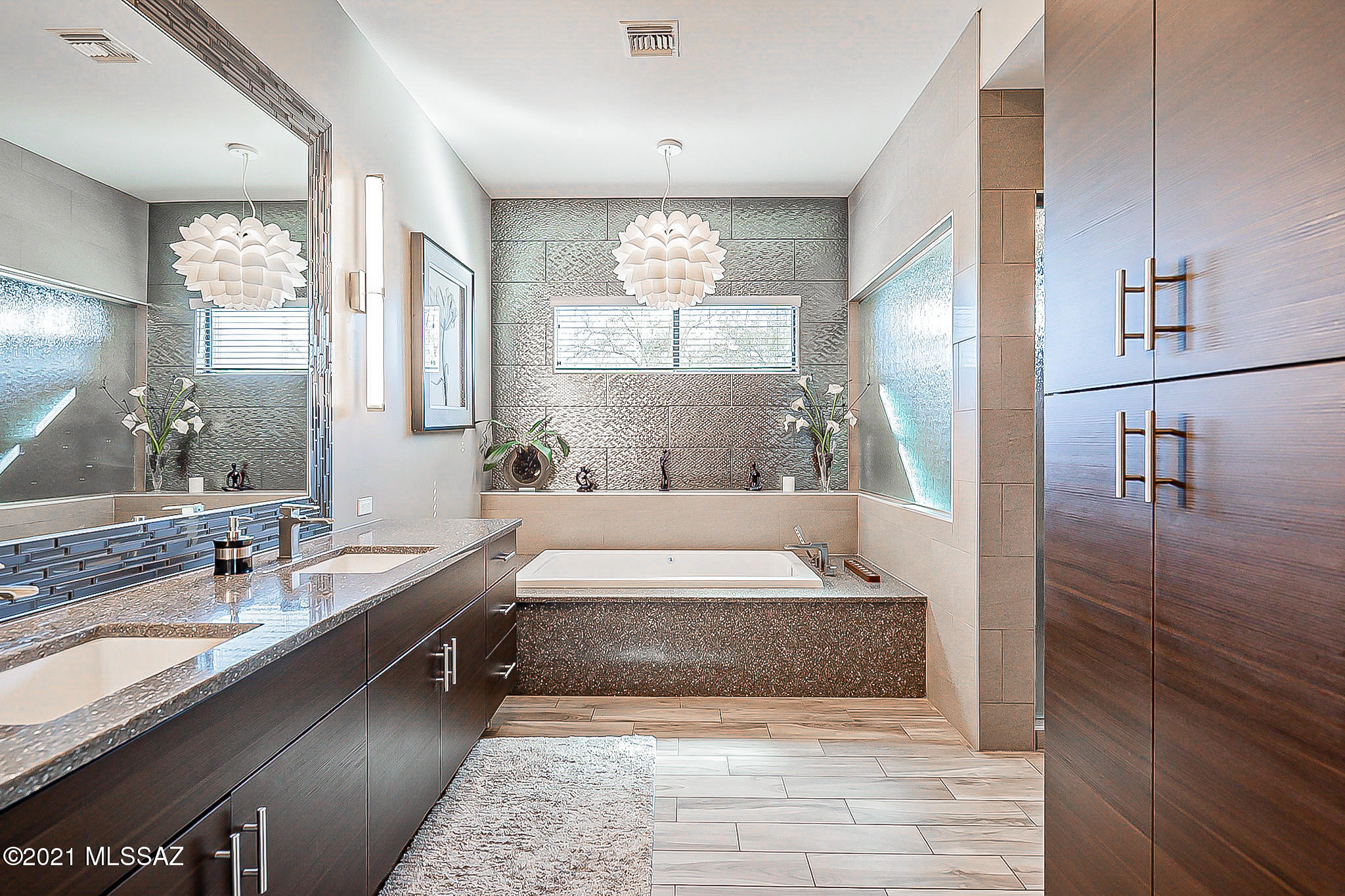 Country Club Estates NO. 1 - Residential