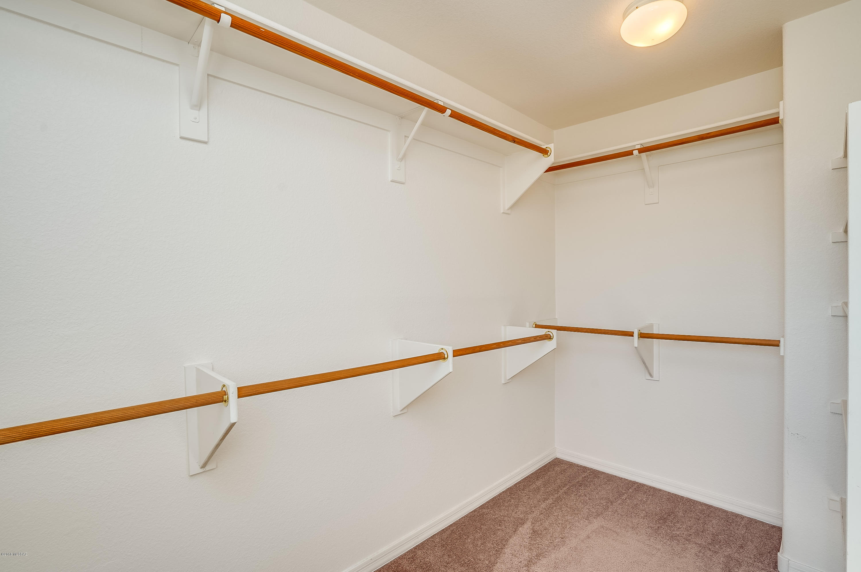 Presidio De Cancion (1-200) - Residential