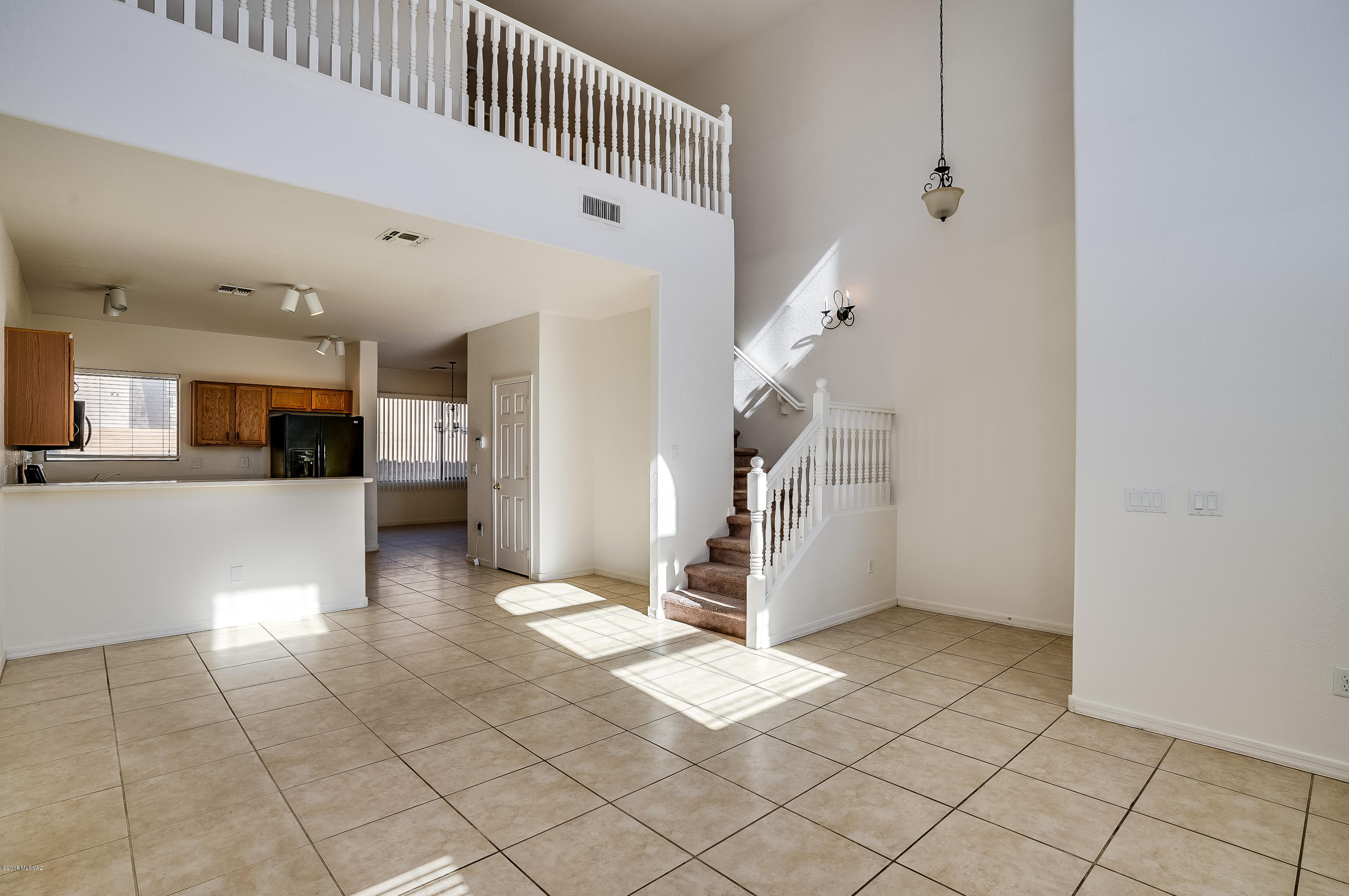 Presidio De Cancion (1-200) - Residential