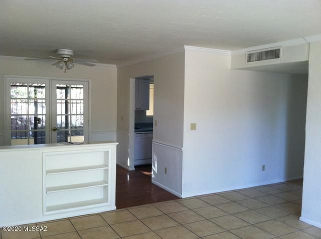 Las Solanas Blk 2 (1-49) - Residential Lease
