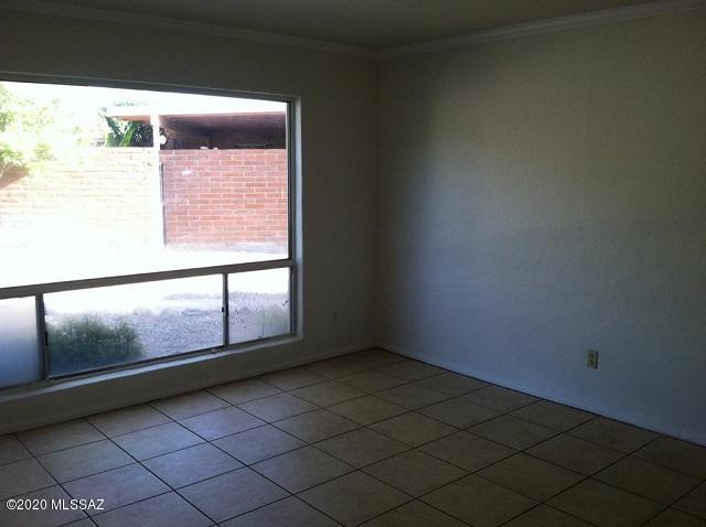 Las Solanas Blk 2 (1-49) - Residential Lease
