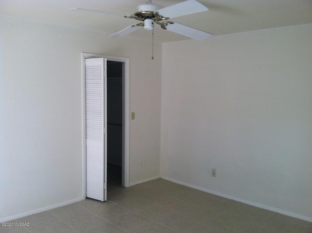 Las Solanas Blk 2 (1-49) - Residential Lease