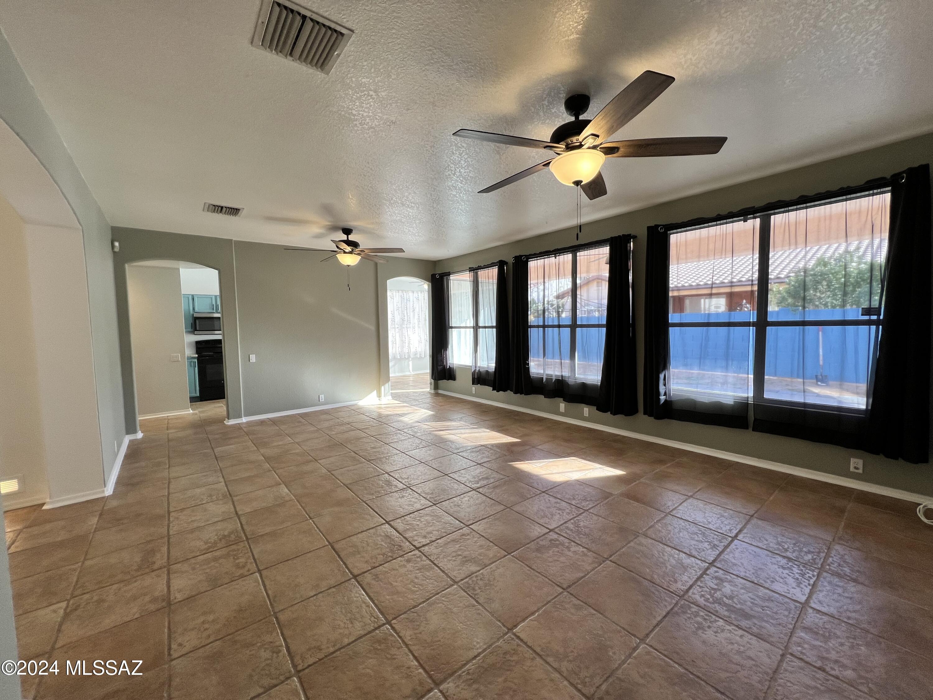North Ranch (1-187) - Residential Lease
