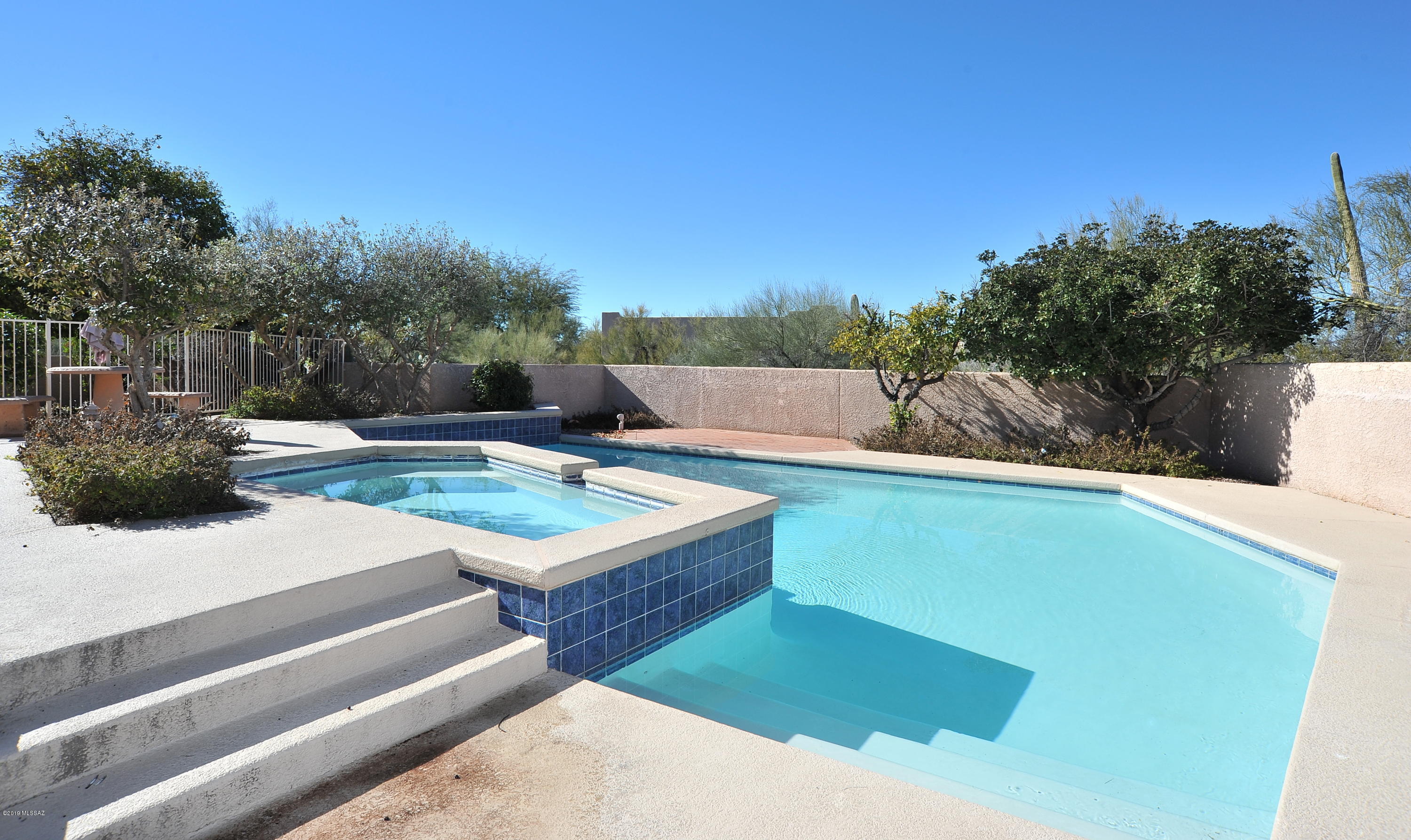 Catalina Foothills Estates NO. 7 - Residential