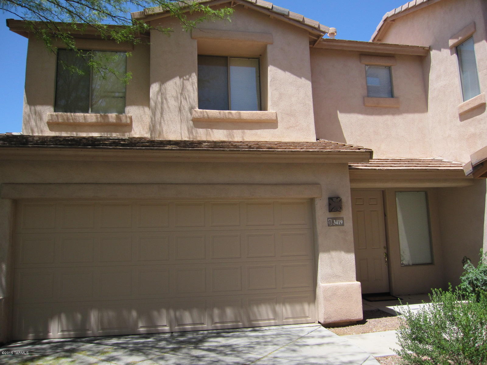 3br/2 bath with DEN, 2 story charmer, in gated community. Den can used as bedroom (no closet) located downstairs next to guest bathroom, master & guest bedrooms upstairs, and little loft area at top of stairs. Tall windows in formal living/dining room for natural light! Cozy family room off kitchen with fireplace and views of backyard. Private back yard with sliding glass door off eat-in kitchen. Call office to view! 

*Parking! No parking allowed on driveway per HOA rules. 2 car garage.*