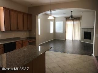 Rancho Vistoso Neighborhood 10 - Residential Lease